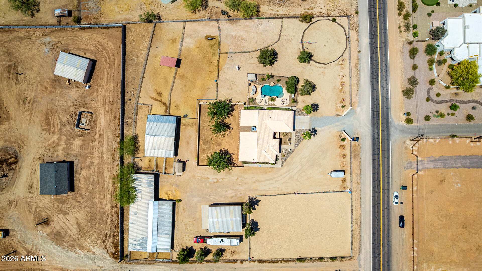 A 100' WIDE STRIP OF NON-OPER SPRR LYING ADJ N & E - Residential