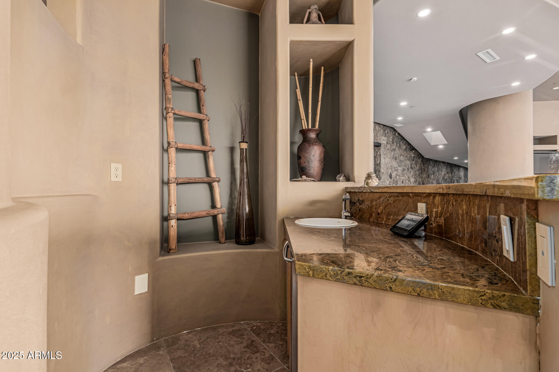 DESERT MOUNTAIN PH 2 APACHE PEAK PART ONE 1-72 A - Residential