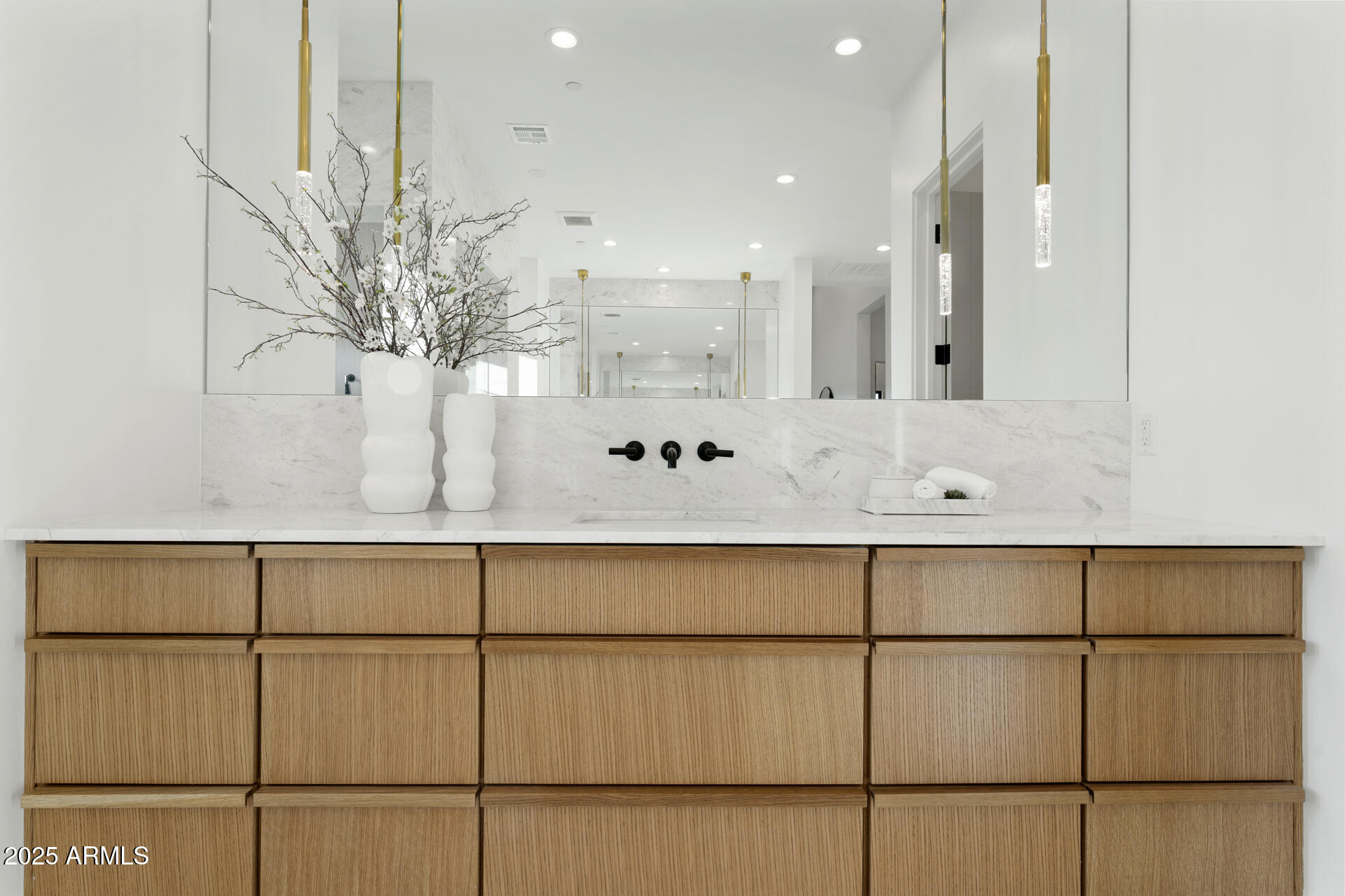 SUNBURST FARMS EAST - Residential