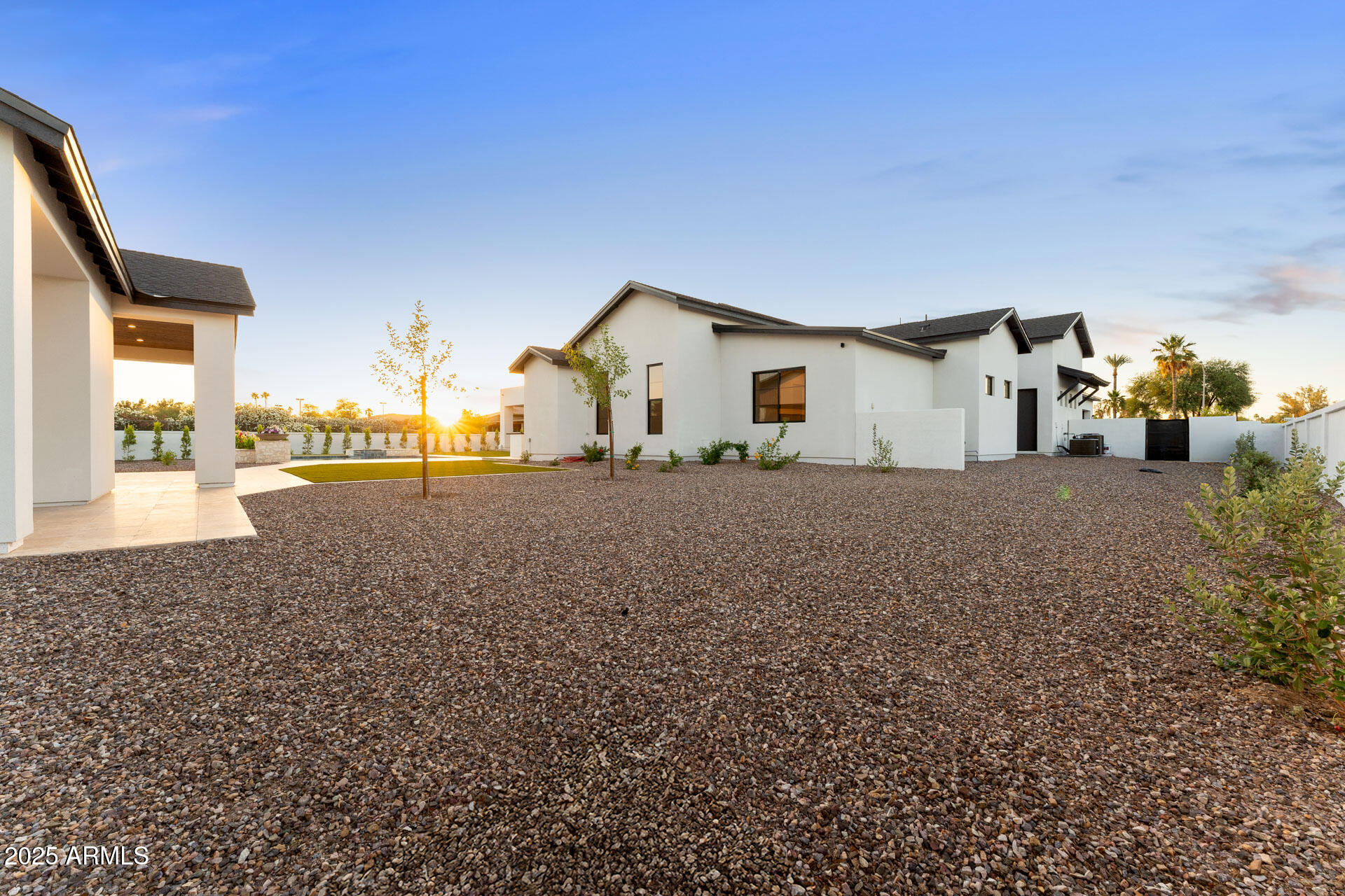 SUNBURST FARMS EAST - Residential