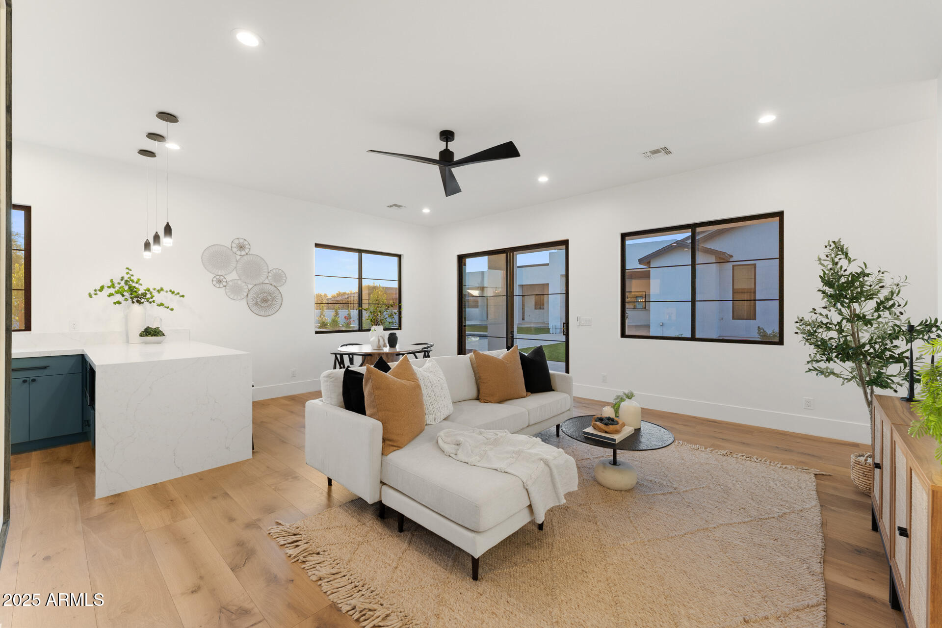 SUNBURST FARMS EAST - Residential