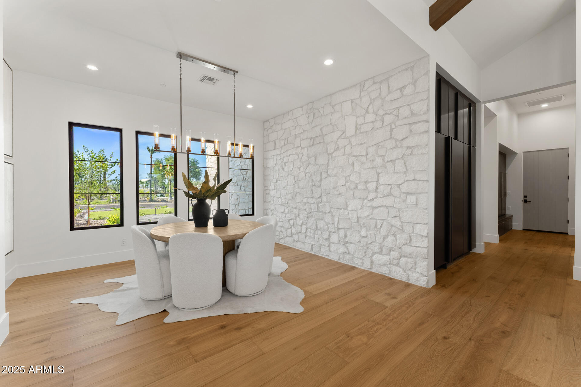 SUNBURST FARMS EAST - Residential