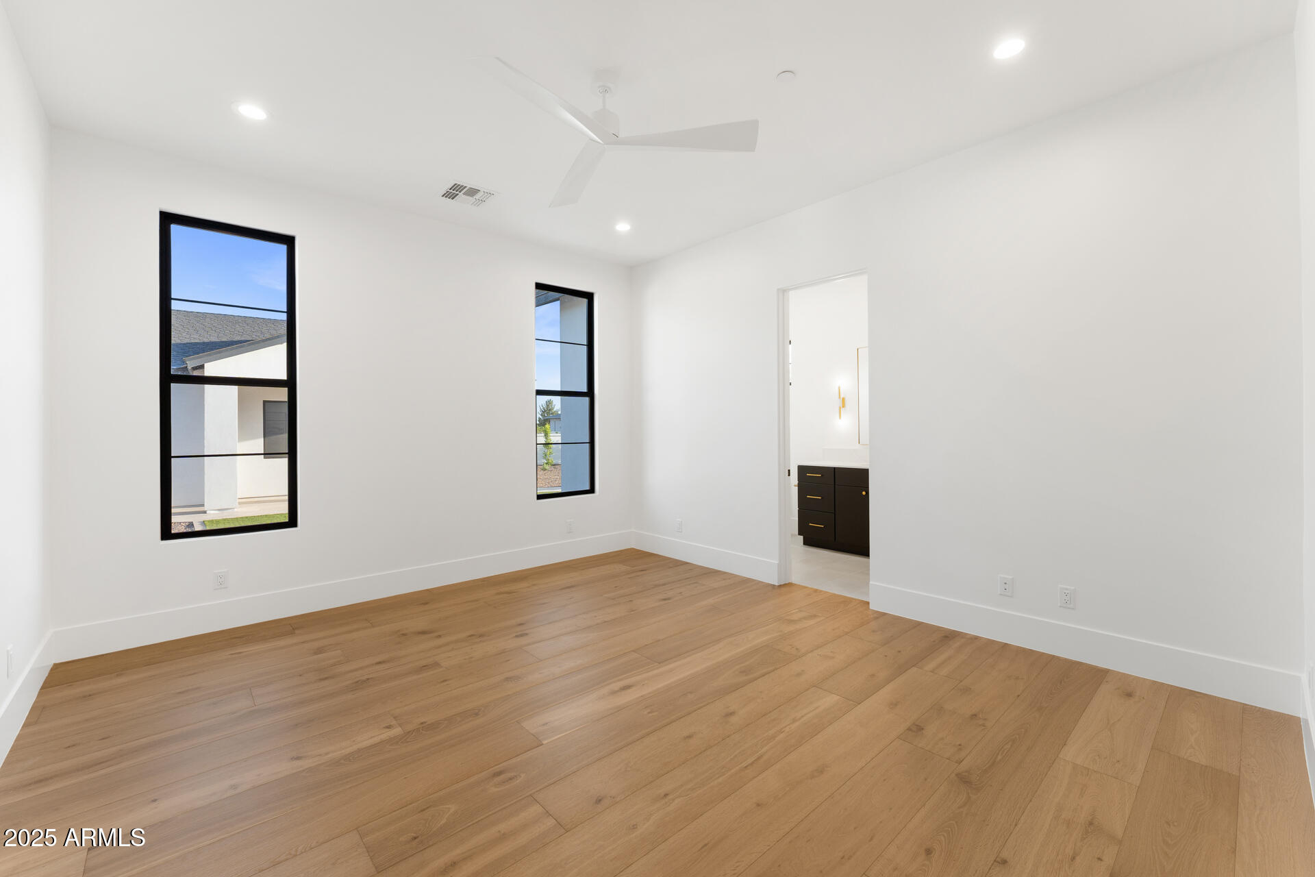 SUNBURST FARMS EAST - Residential