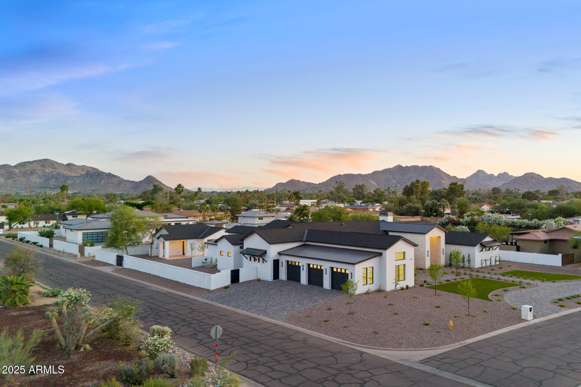 SUNBURST FARMS EAST - Residential