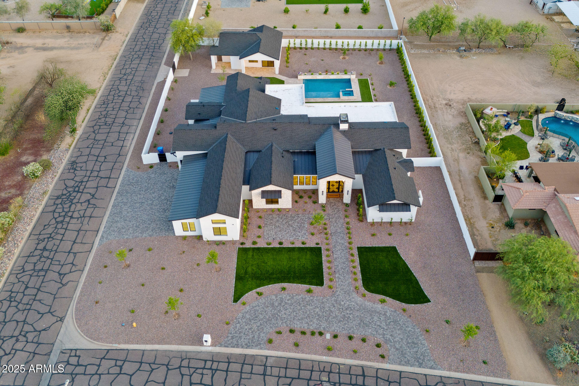SUNBURST FARMS EAST - Residential