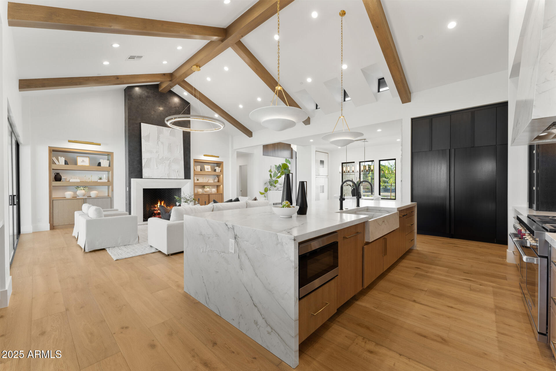 SUNBURST FARMS EAST - Residential