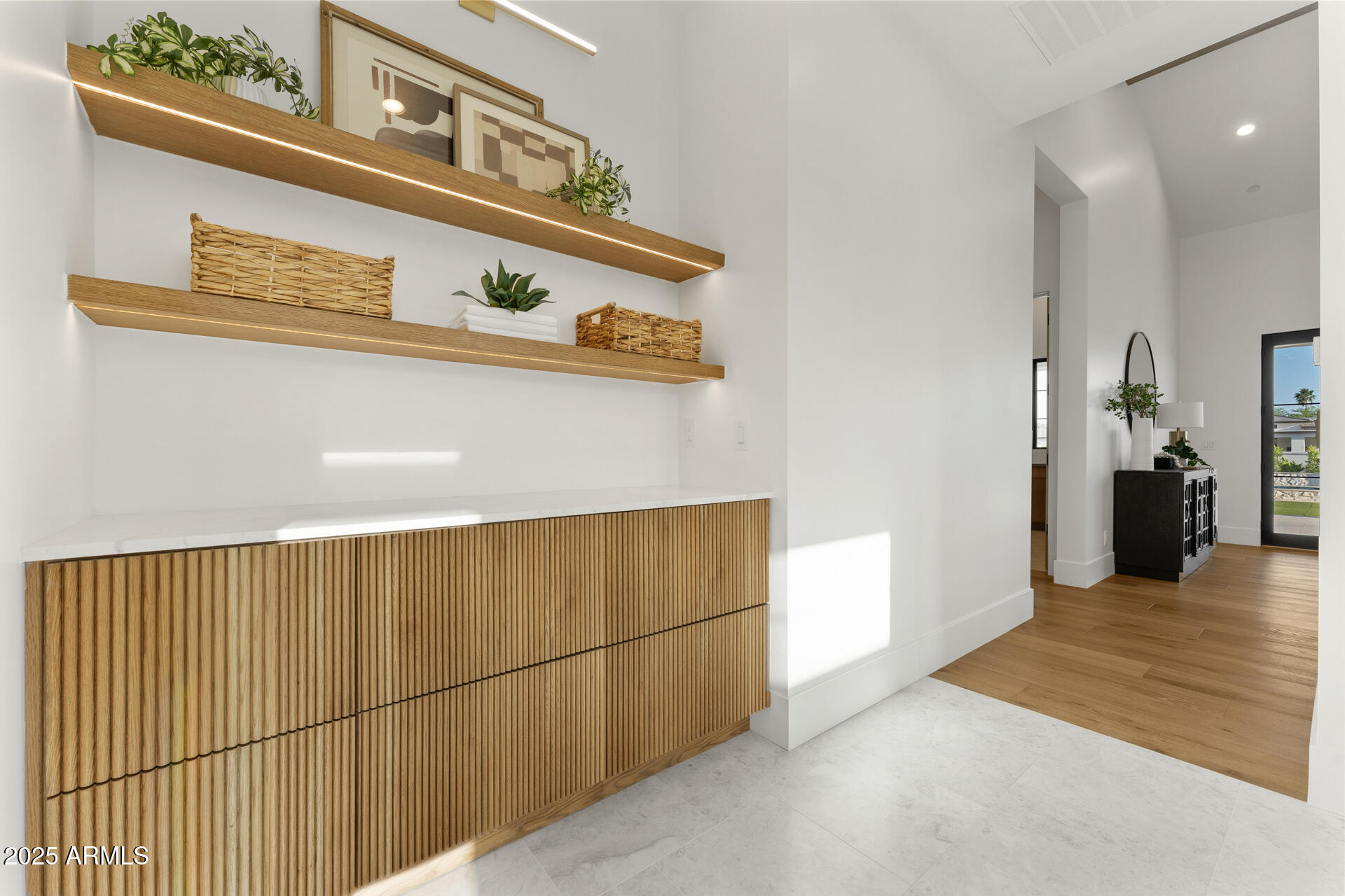 SUNBURST FARMS EAST - Residential