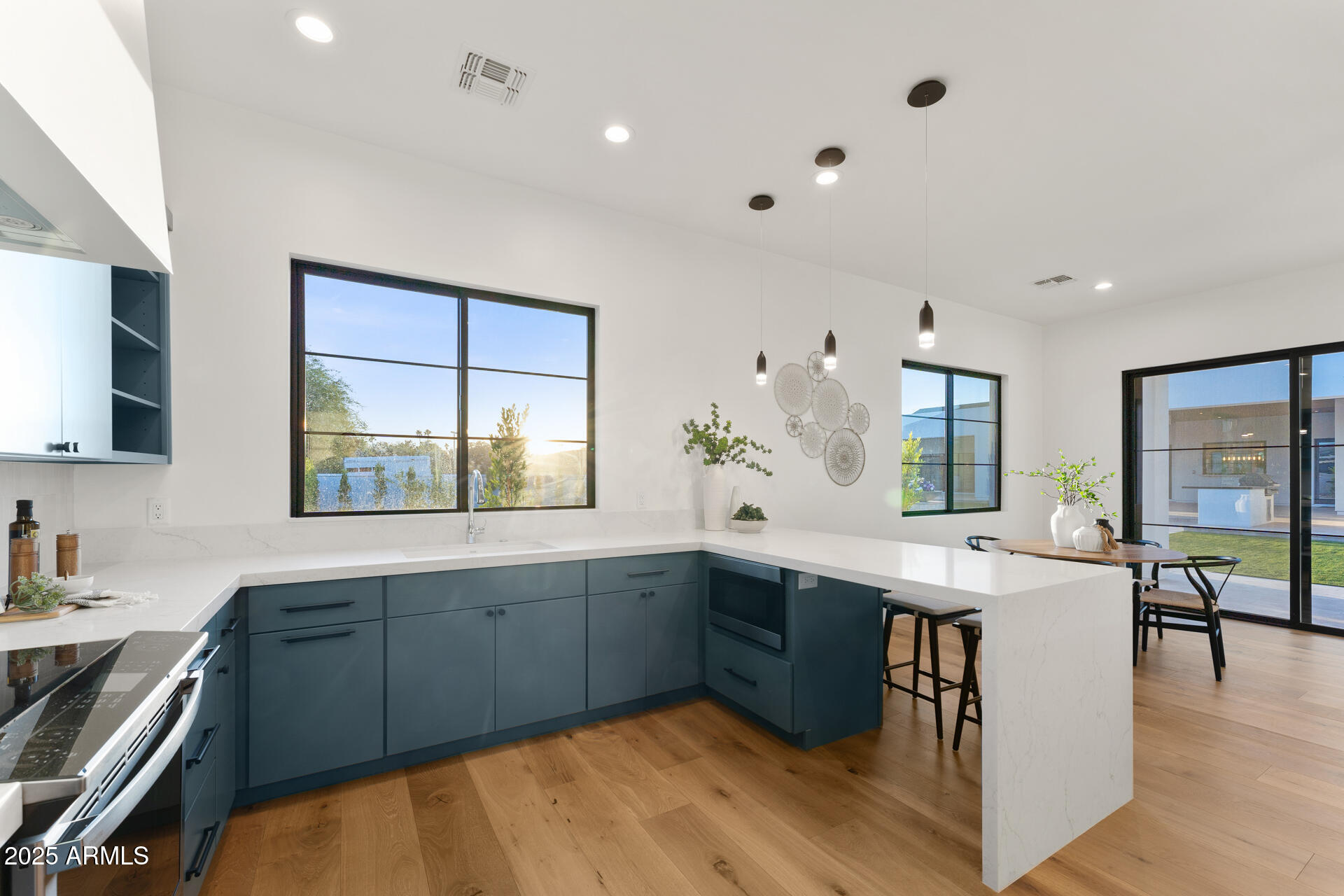 SUNBURST FARMS EAST - Residential