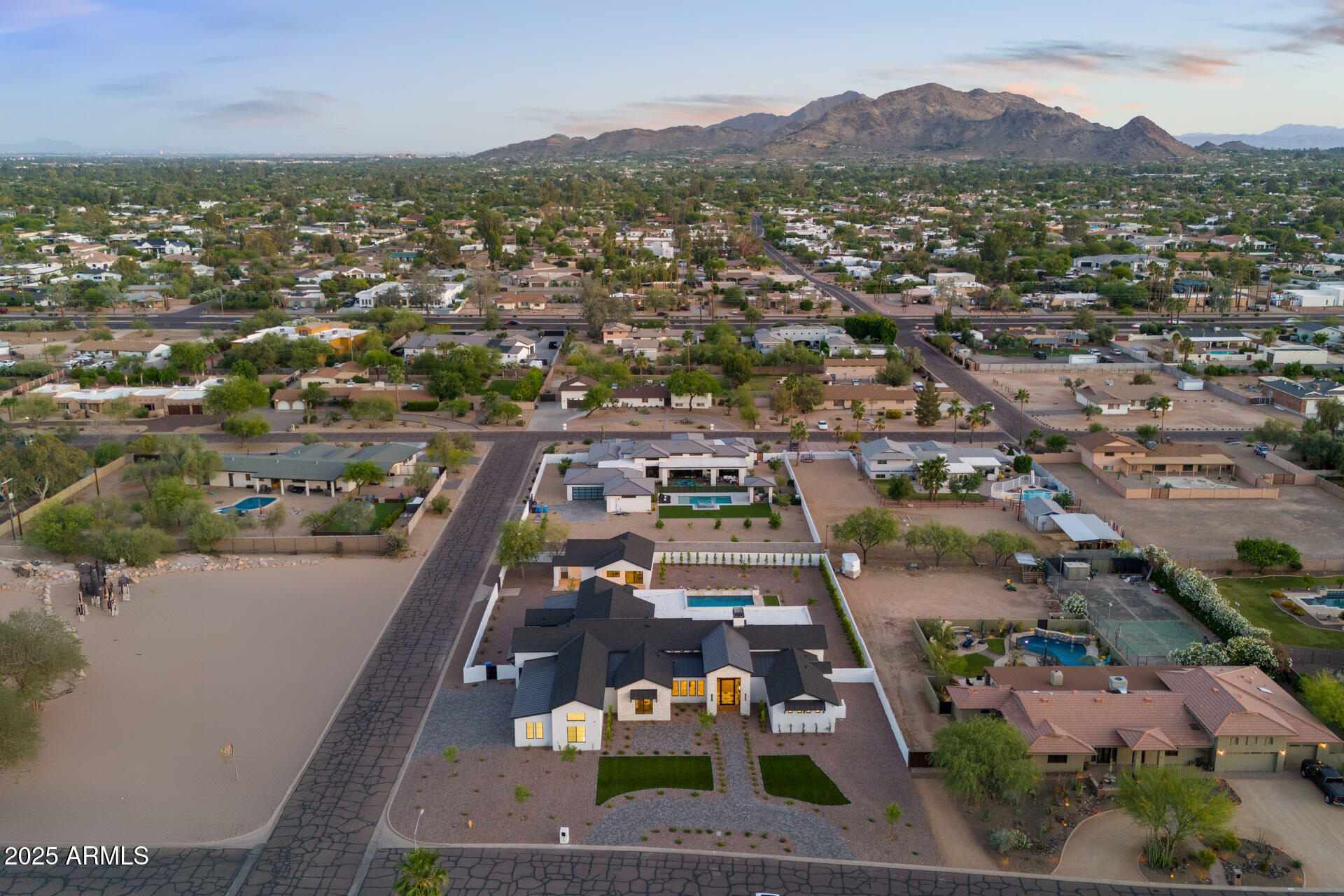 SUNBURST FARMS EAST - Residential