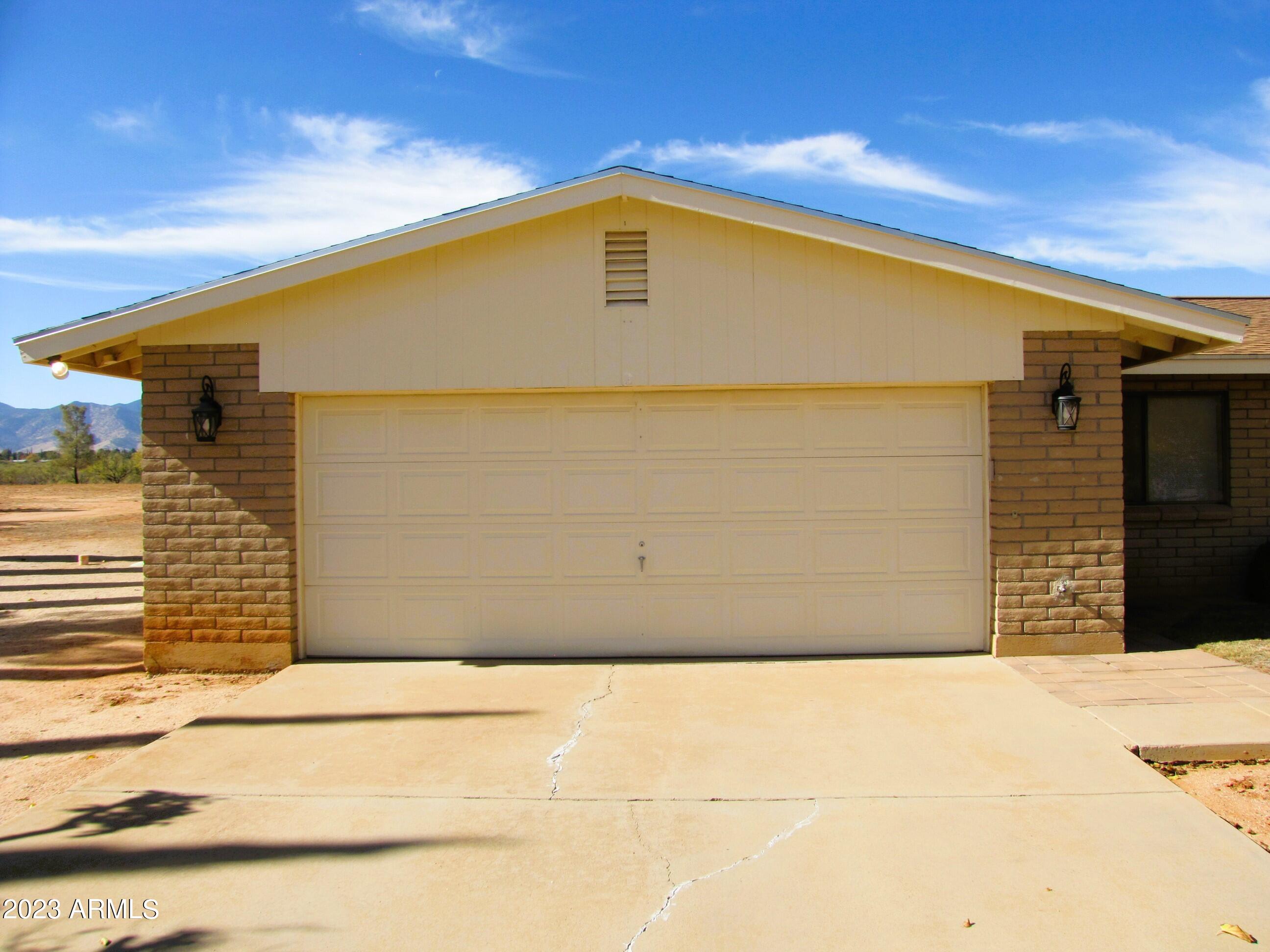 RANCHOS CARMELA ESTATES - Residential Lease