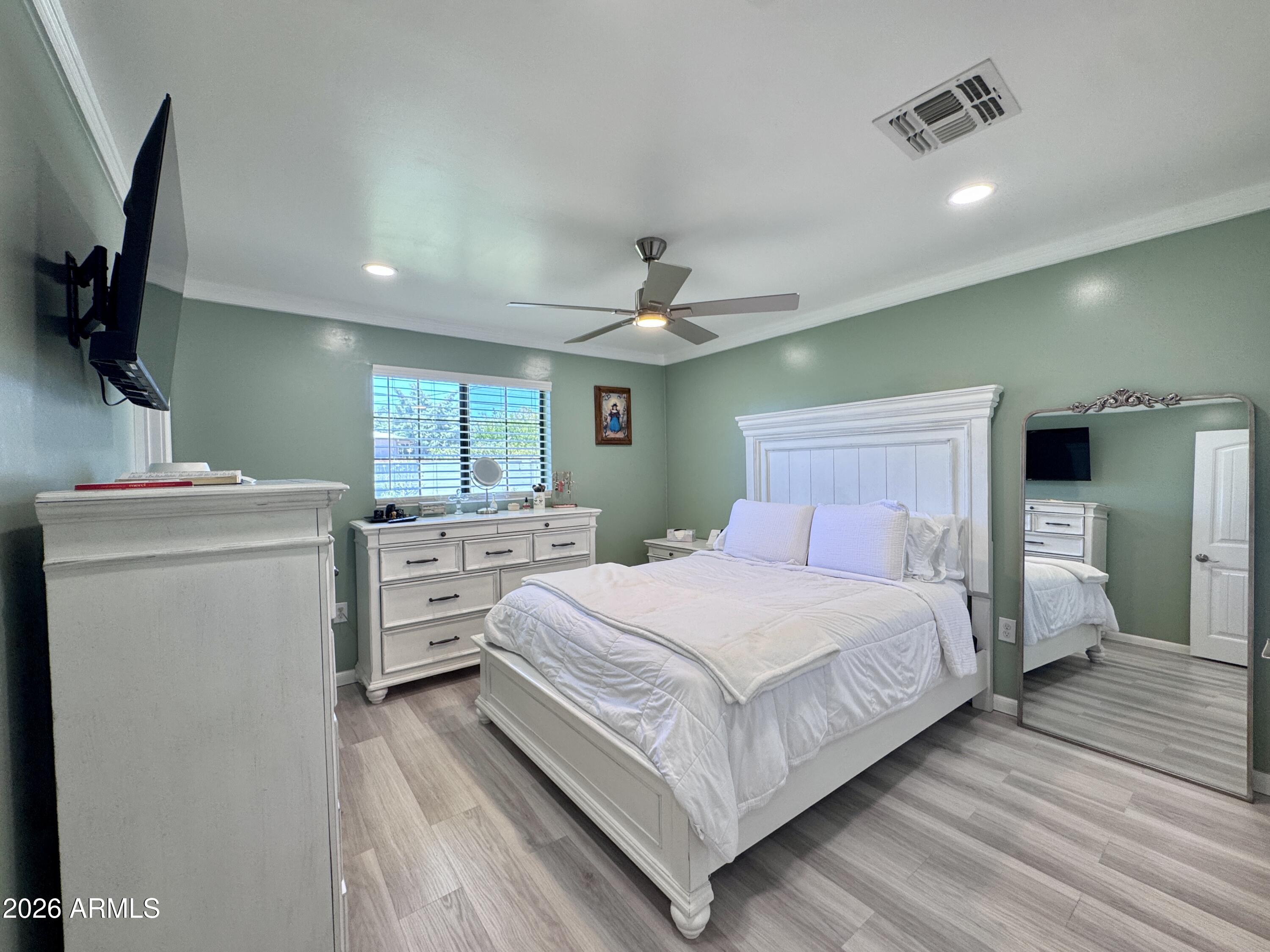 DOUGLAS TERRACE - Residential