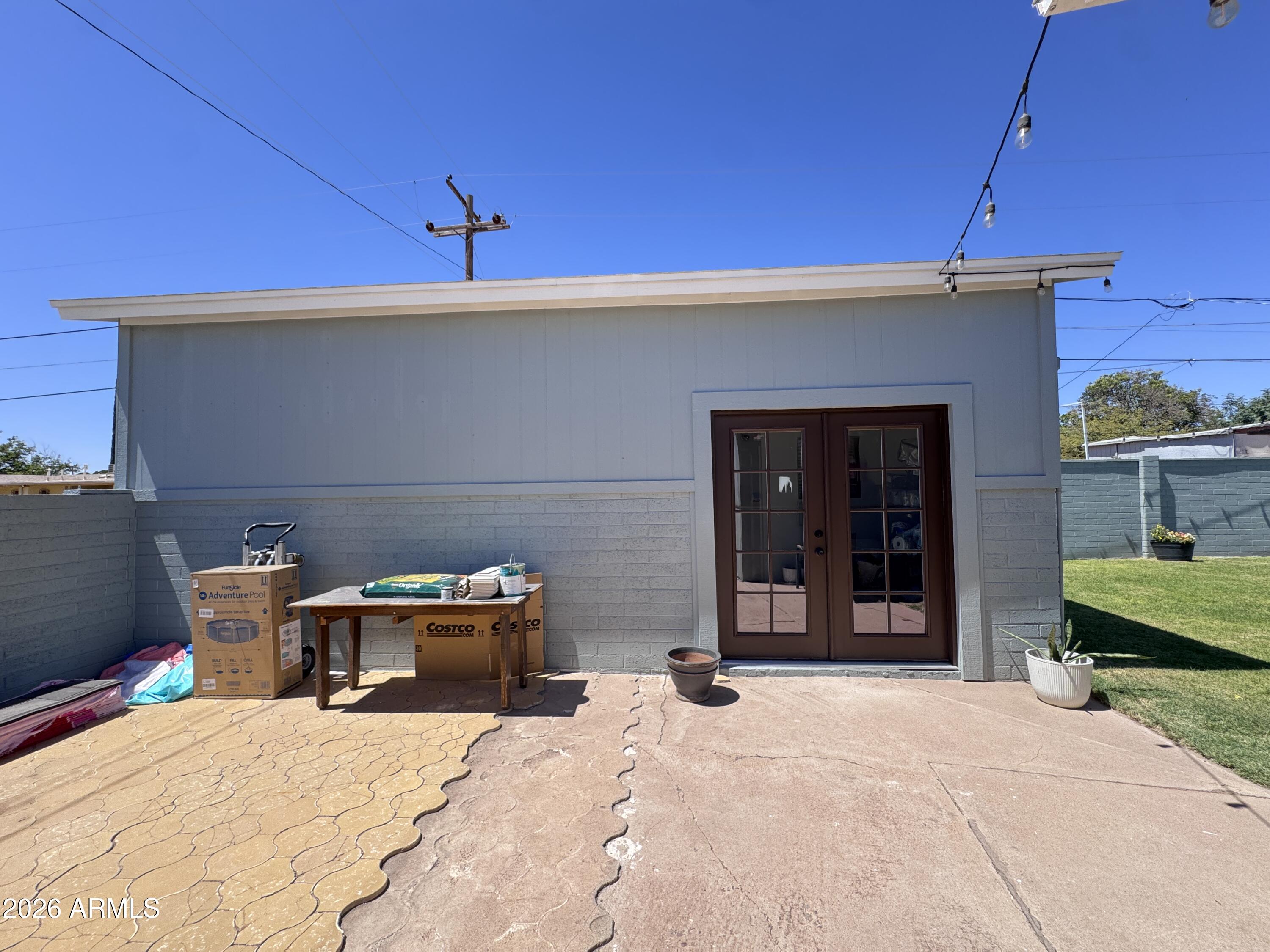 DOUGLAS TERRACE - Residential