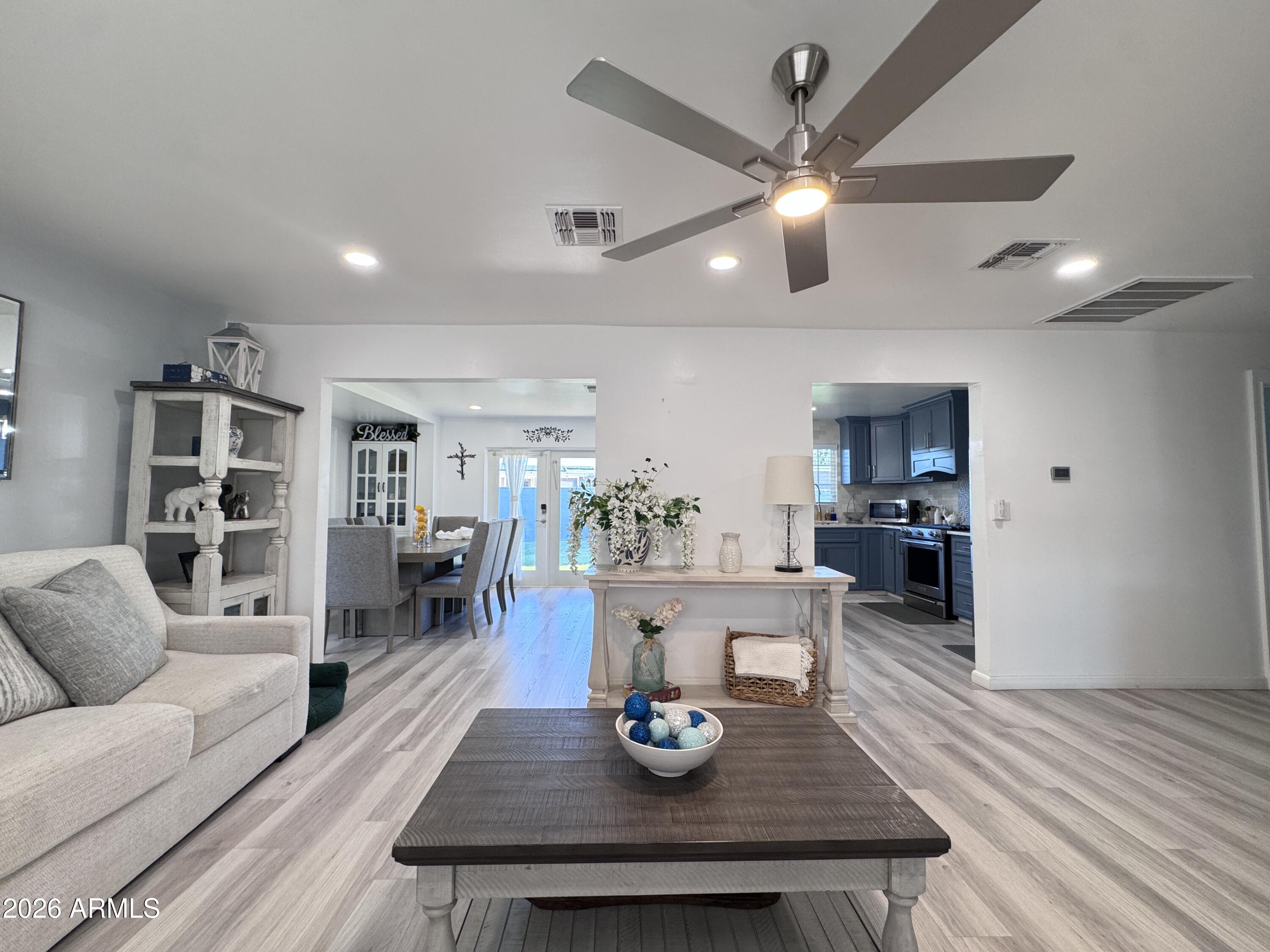 DOUGLAS TERRACE - Residential