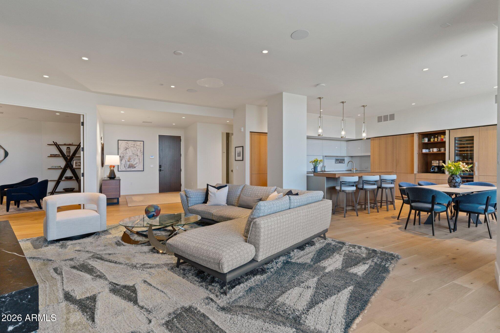 ASCENT AT THE PHOENICIAN MOUNTAINSIDE CONDOMINIUMS - Residential