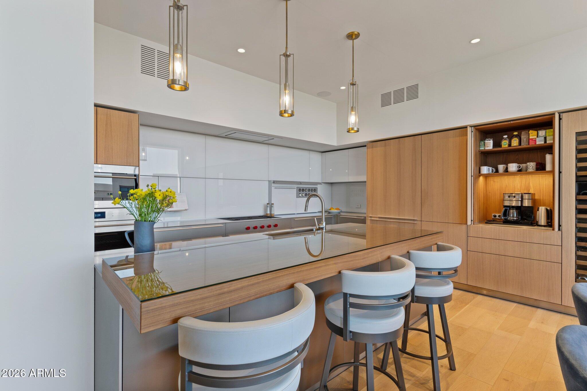 ASCENT AT THE PHOENICIAN MOUNTAINSIDE CONDOMINIUMS - Residential