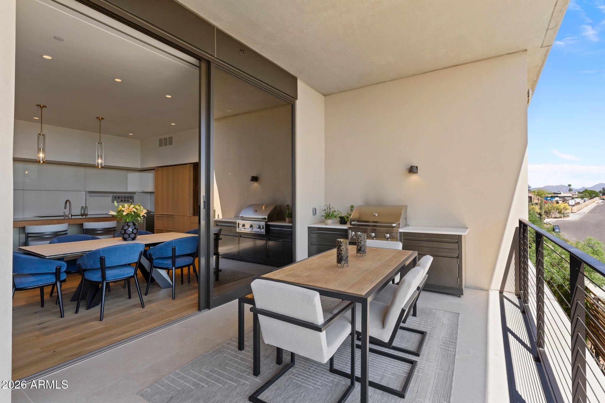 ASCENT AT THE PHOENICIAN MOUNTAINSIDE CONDOMINIUMS - Residential