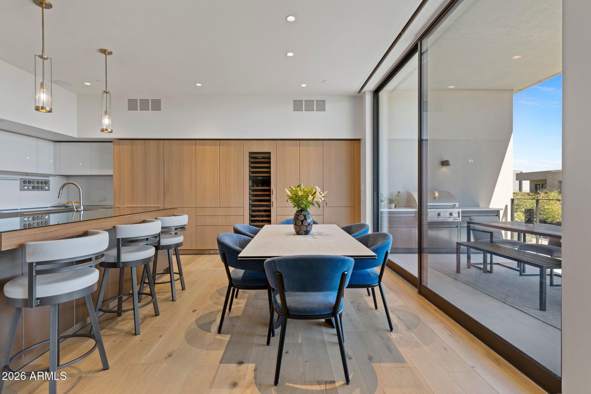 ASCENT AT THE PHOENICIAN MOUNTAINSIDE CONDOMINIUMS - Residential