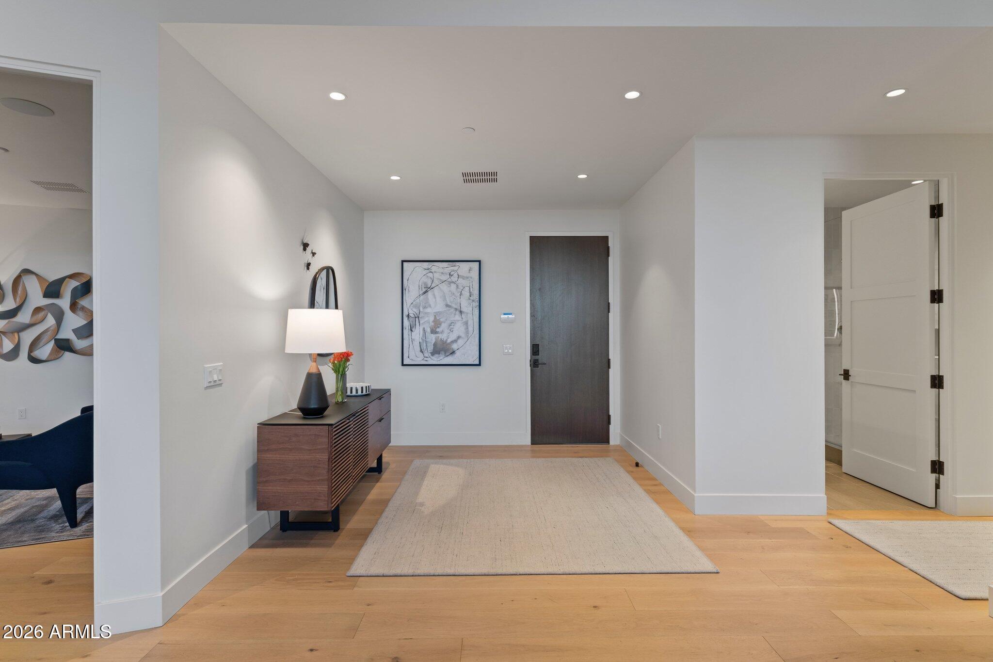 ASCENT AT THE PHOENICIAN MOUNTAINSIDE CONDOMINIUMS - Residential