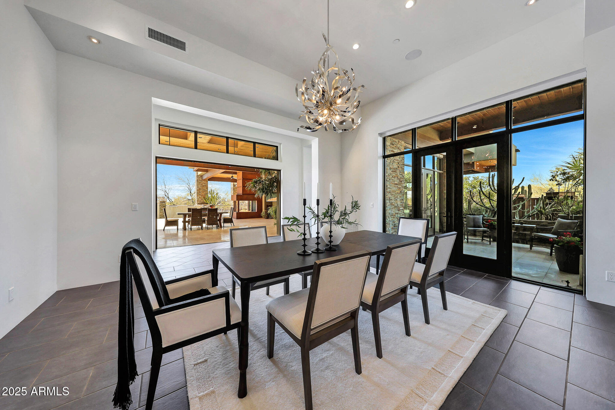 MIRABEL CLUB - Residential
