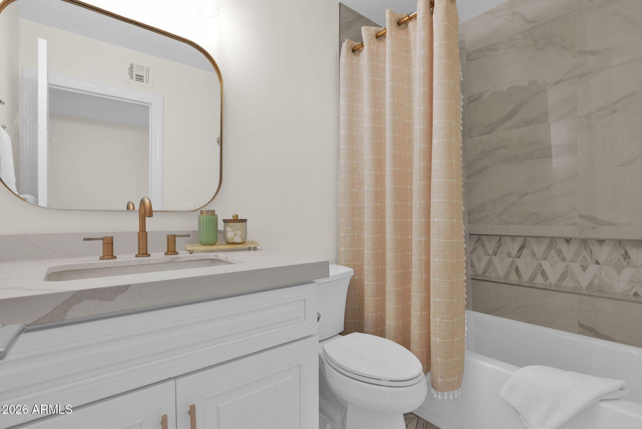 SANDS SCOTTSDALE 4 - Residential