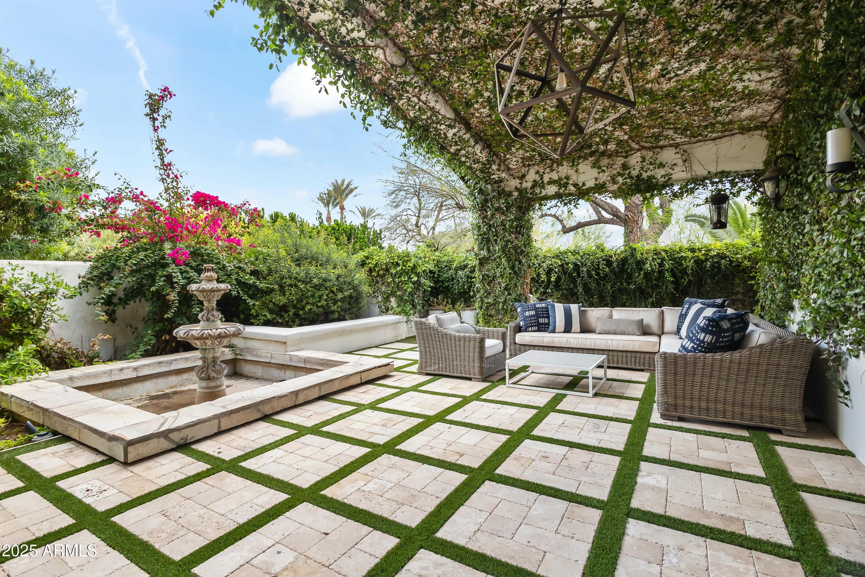 TULL HORTON - Residential