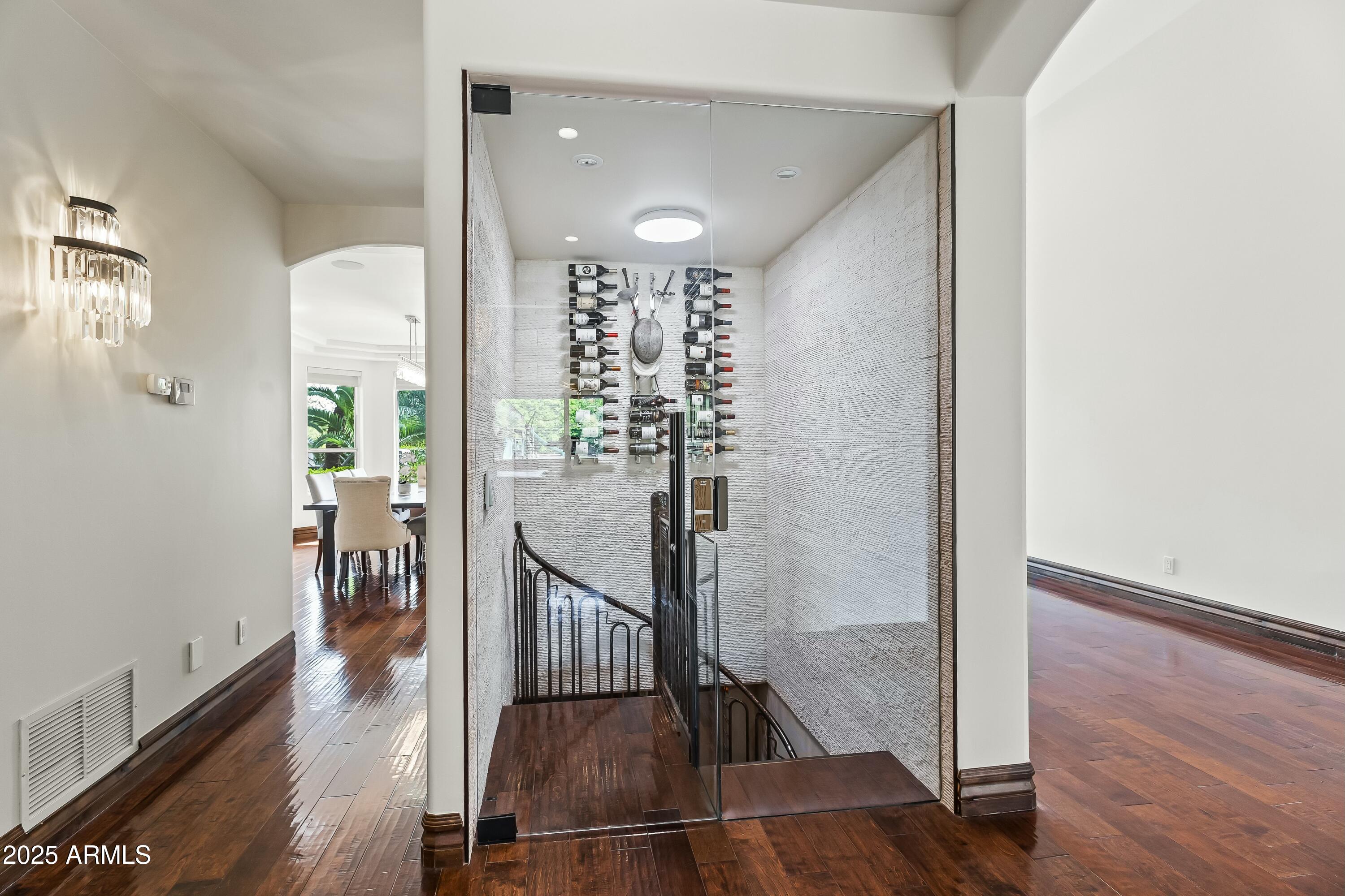 TULL HORTON - Residential
