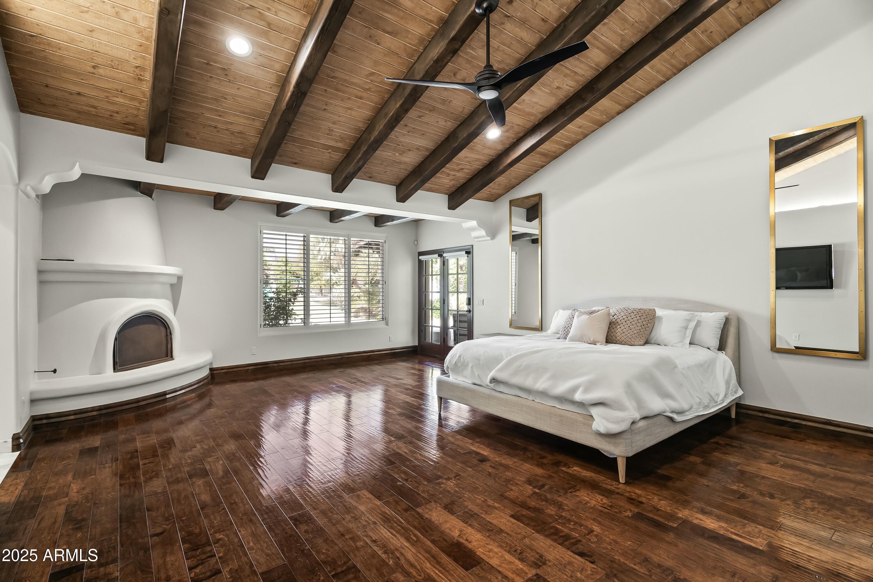 TULL HORTON - Residential