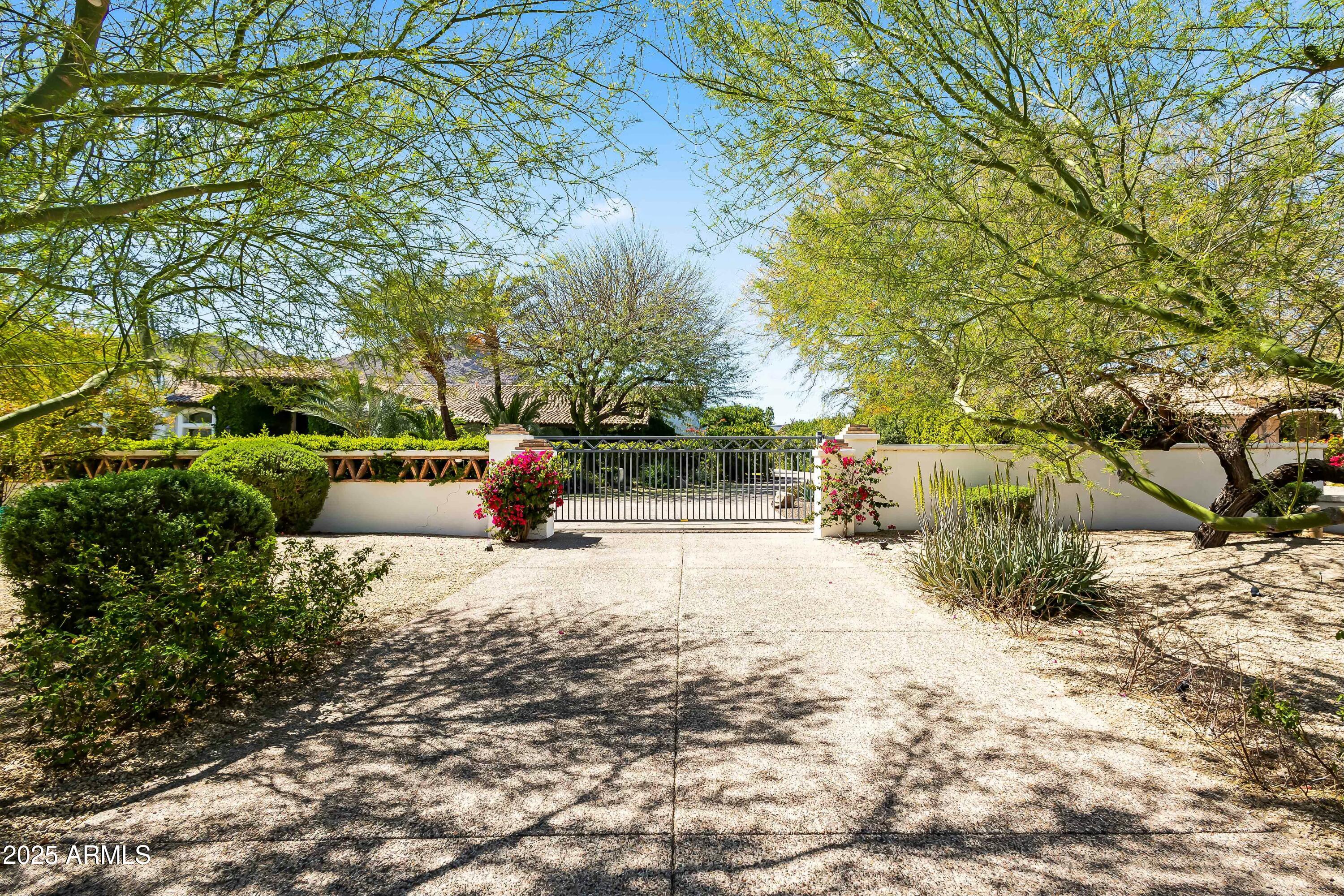TULL HORTON - Residential