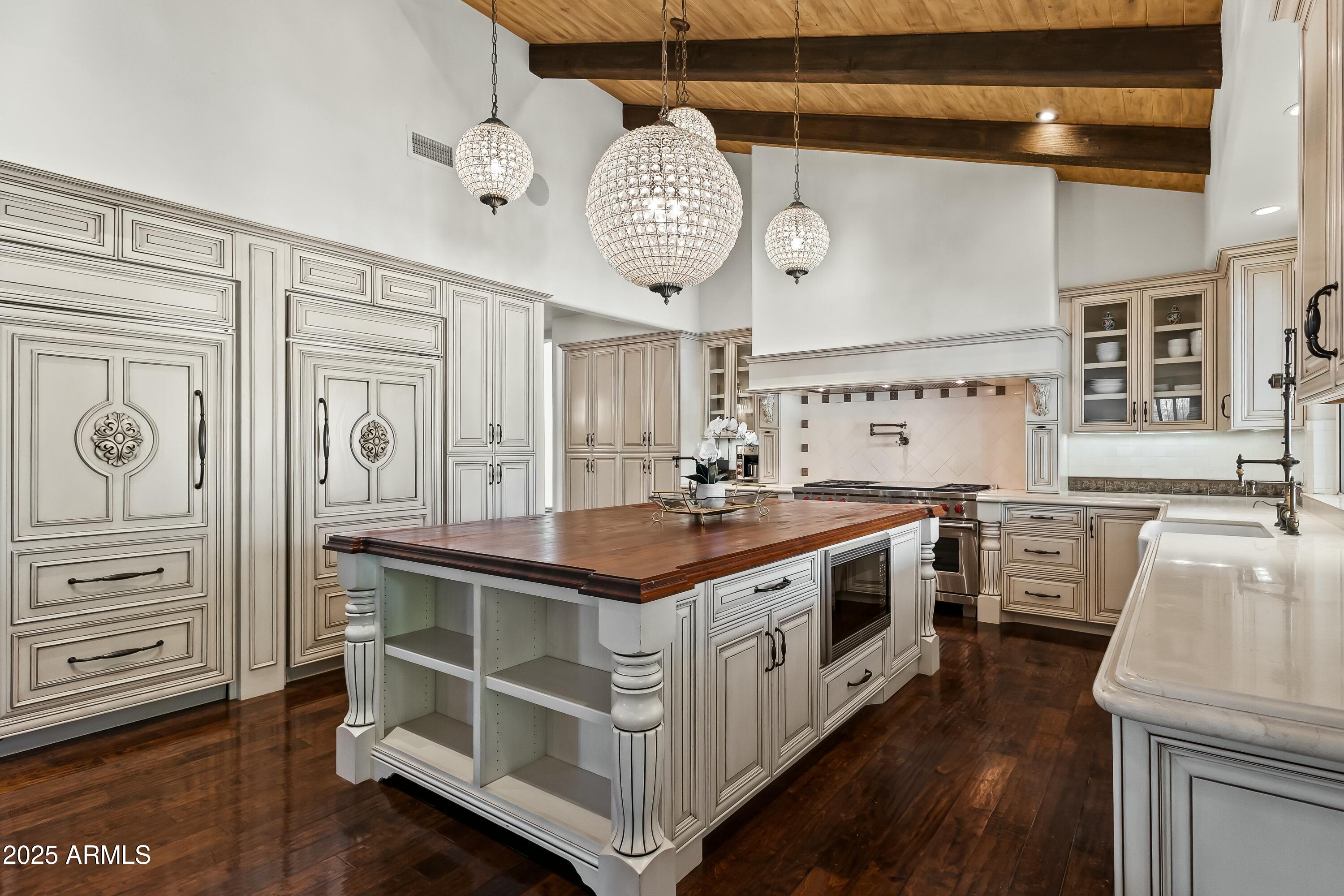 TULL HORTON - Residential