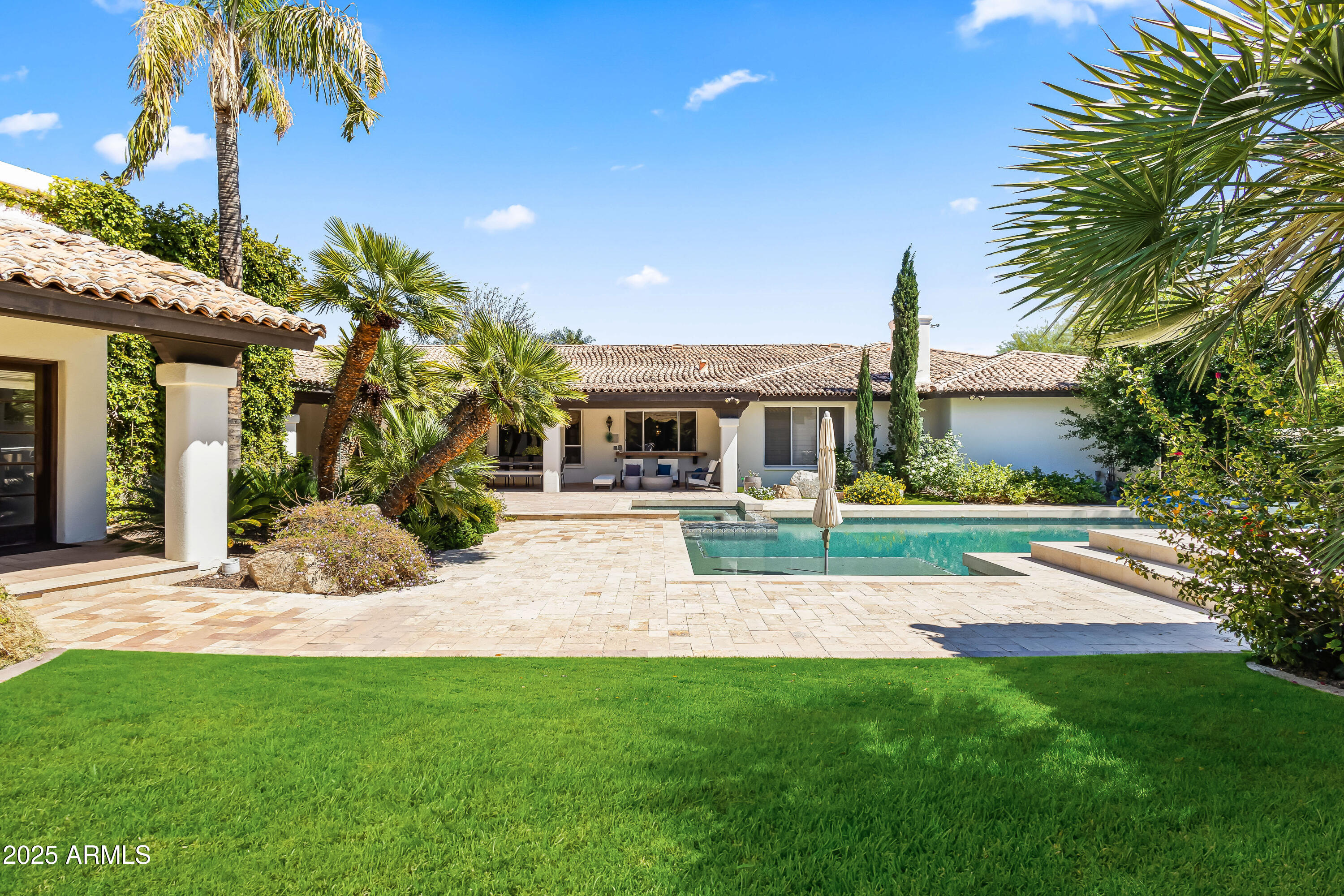 TULL HORTON - Residential