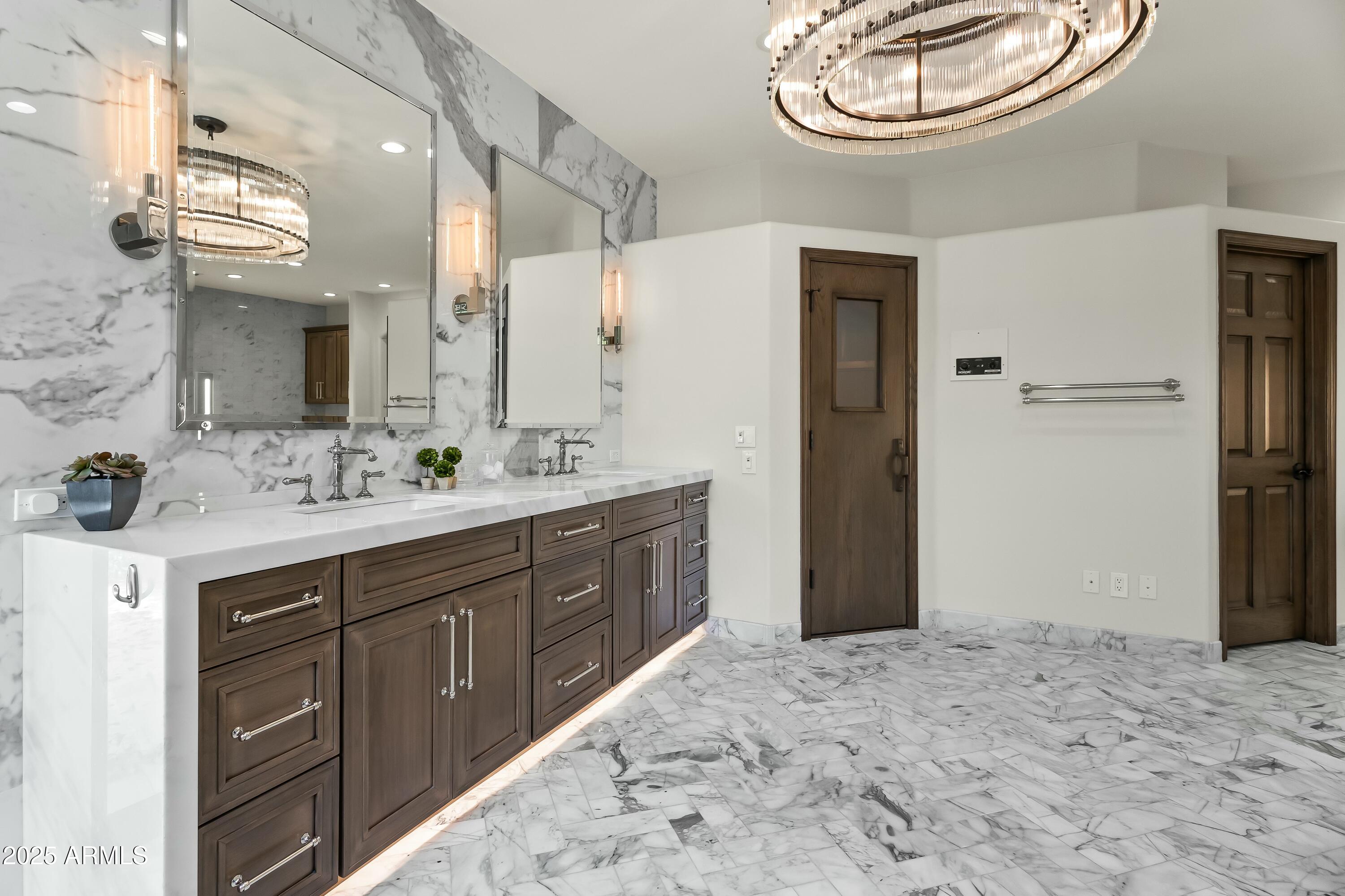 TULL HORTON - Residential