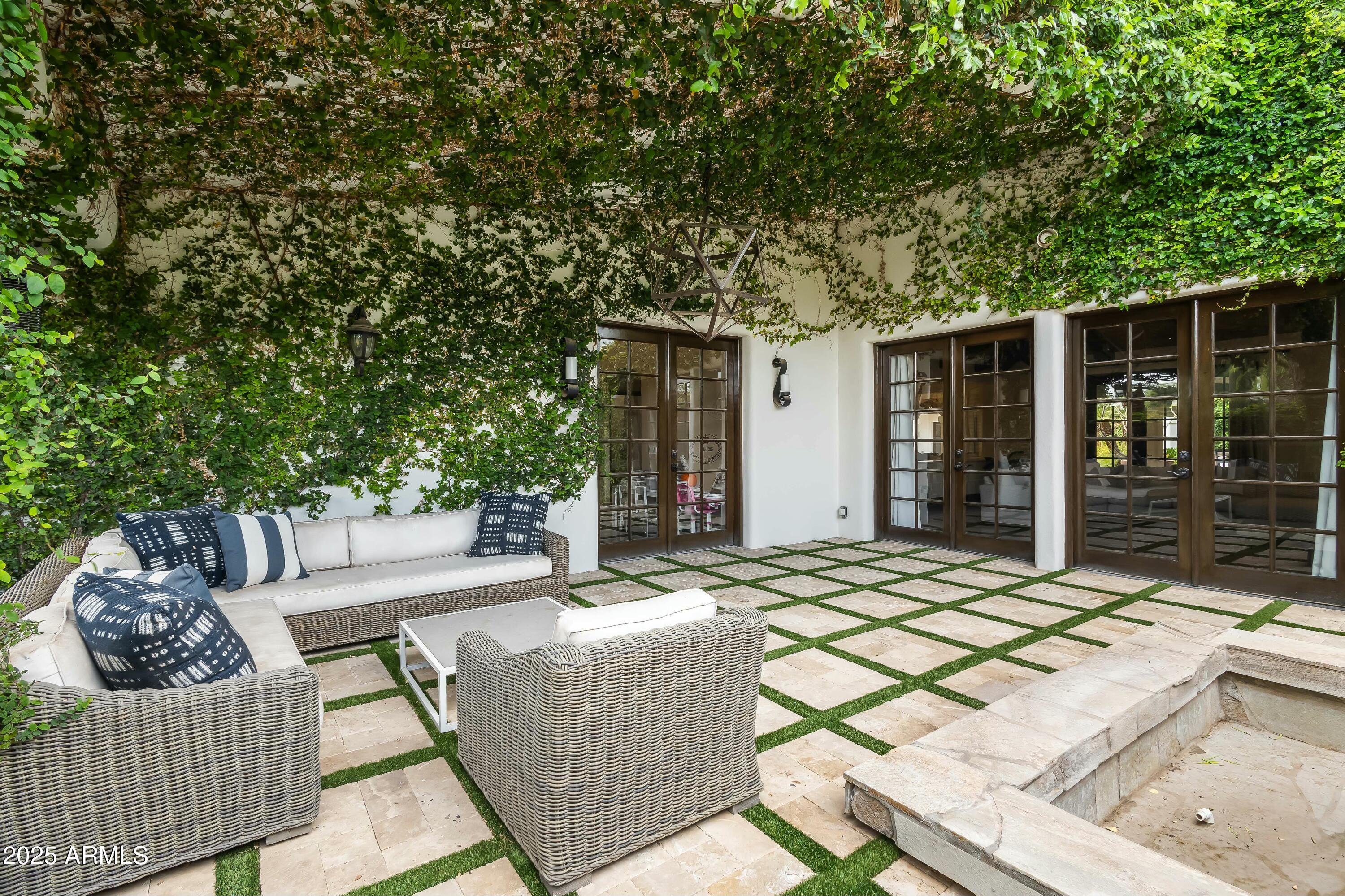 TULL HORTON - Residential