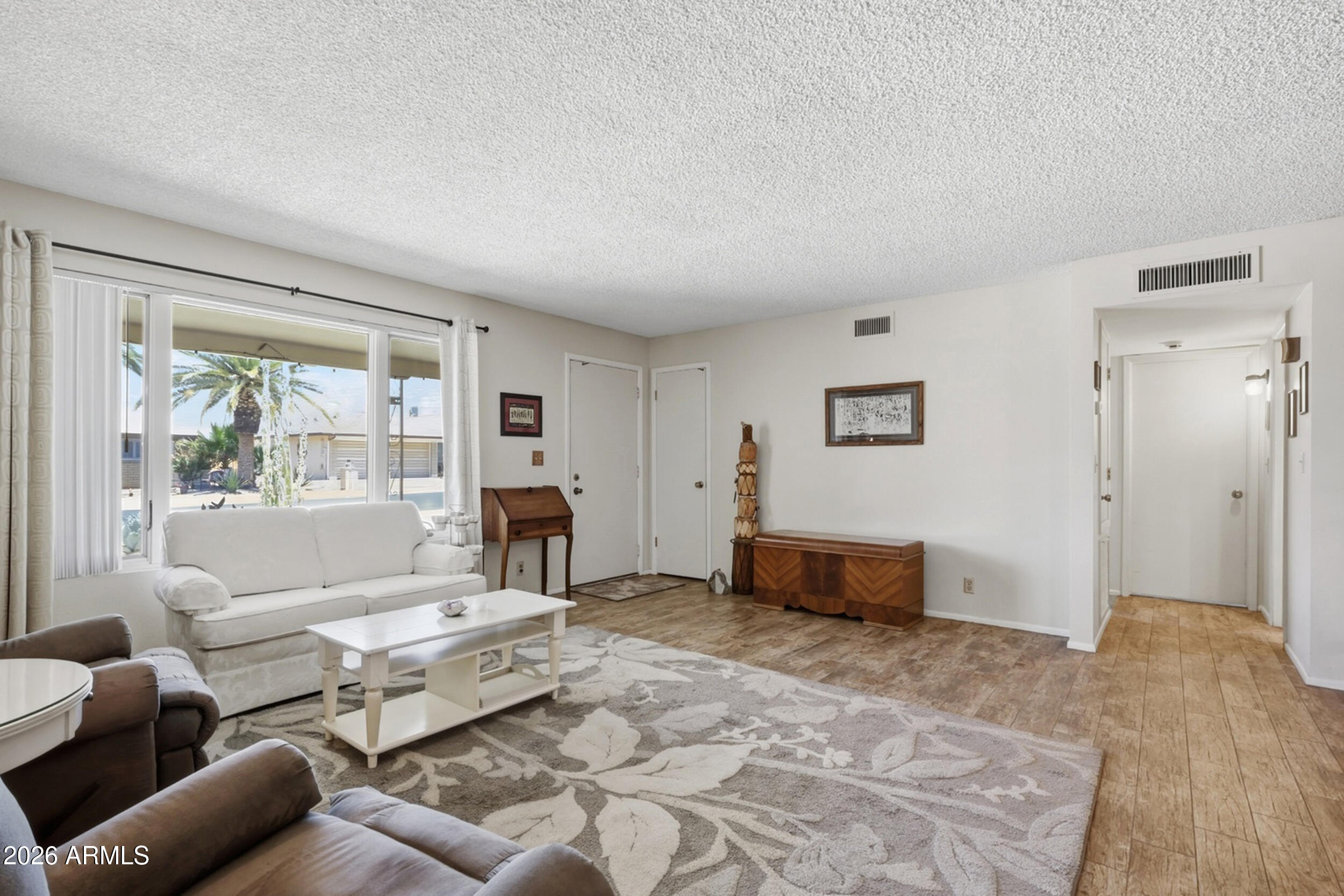 SUNLAND VILLAGE 4 - Residential