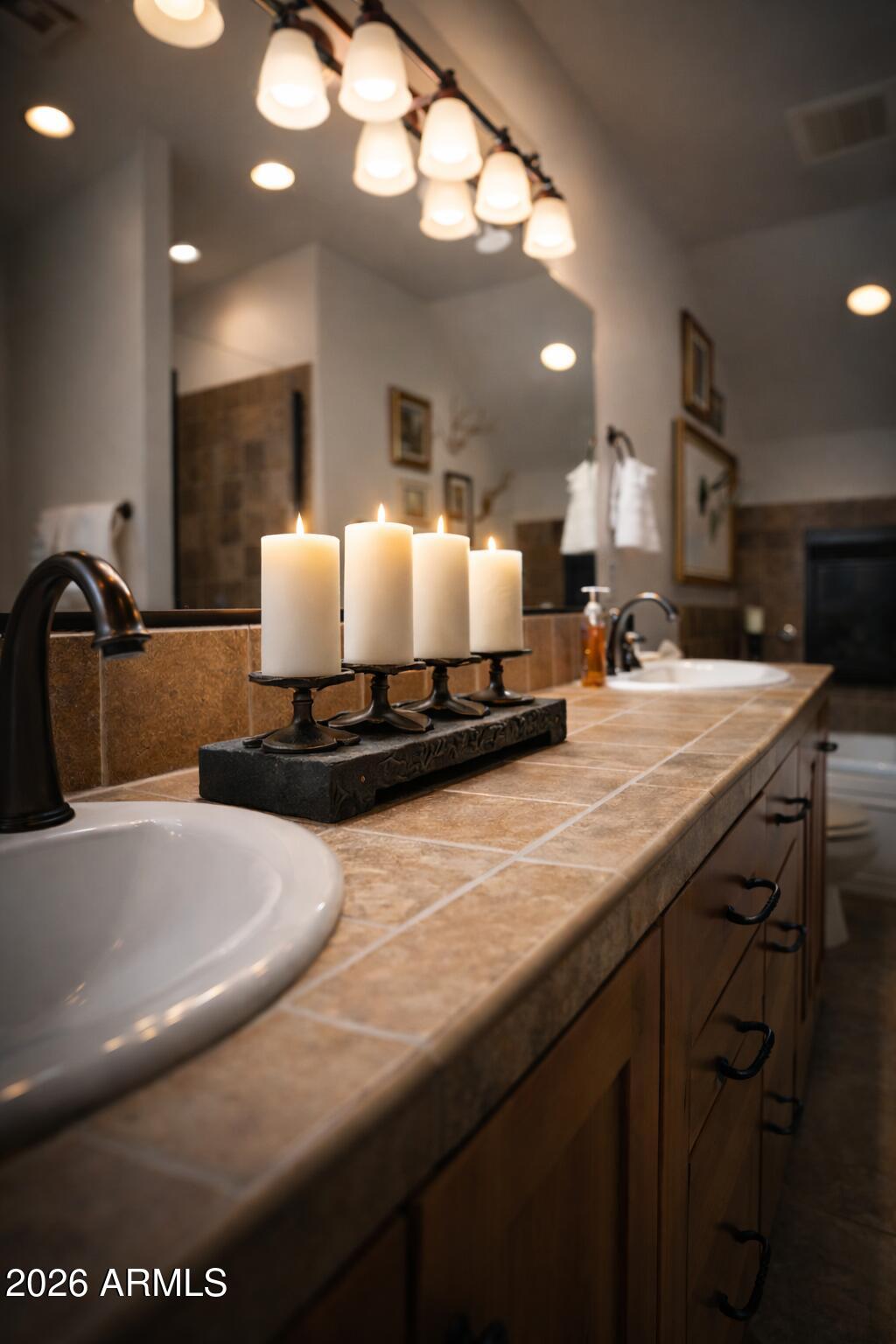 PINE CREEK - Residential