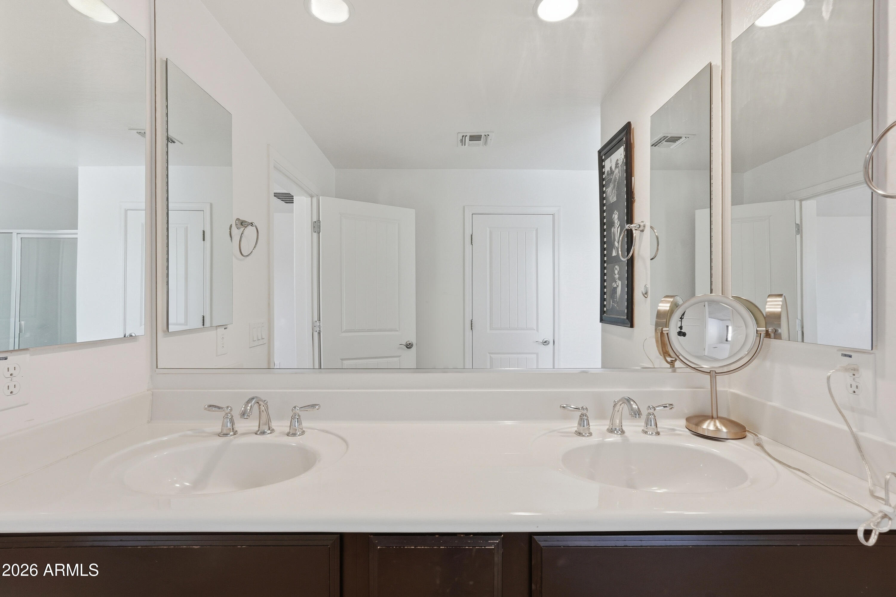 GILBERT COMMONS ENCLAVE - Residential