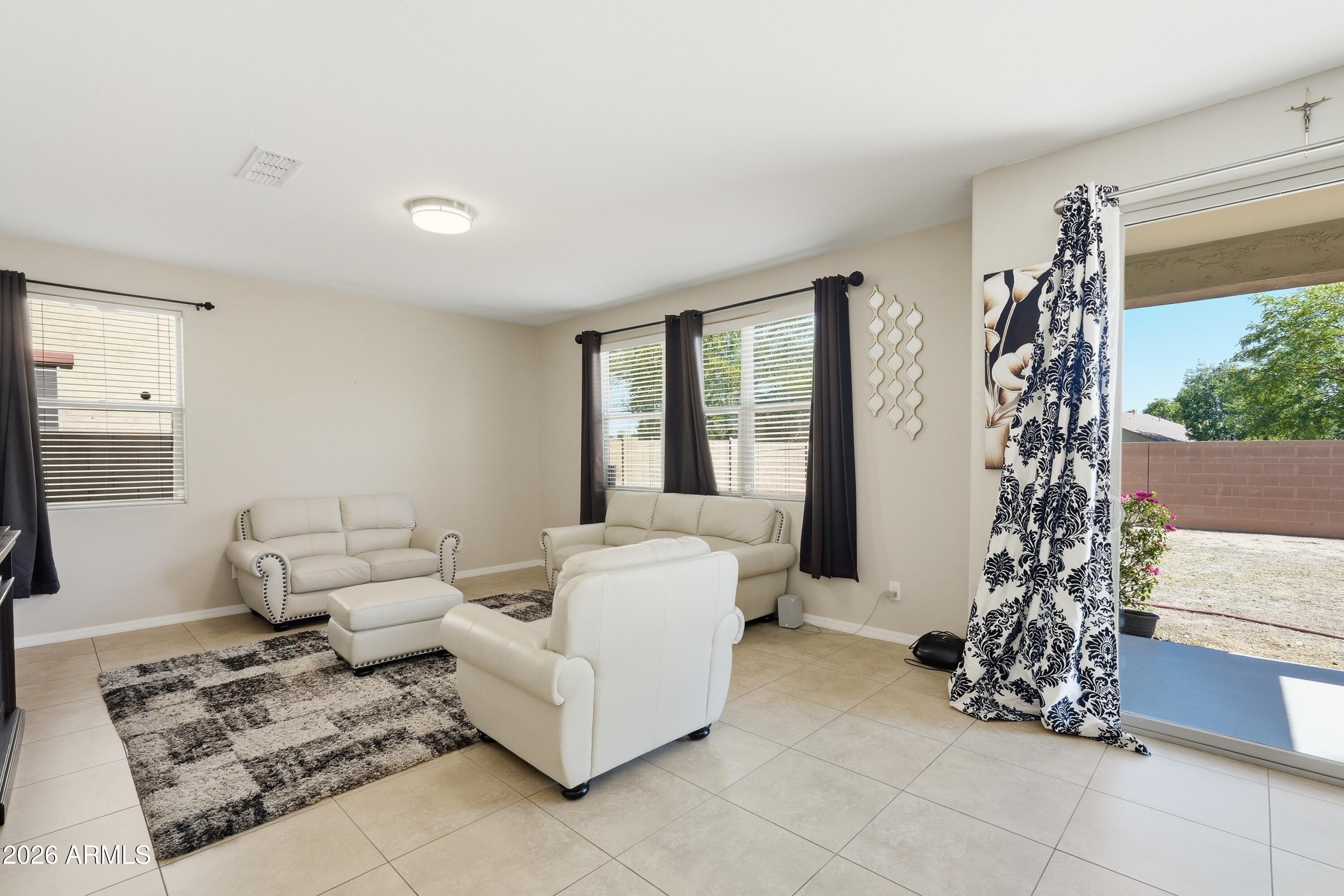 GILBERT COMMONS ENCLAVE - Residential