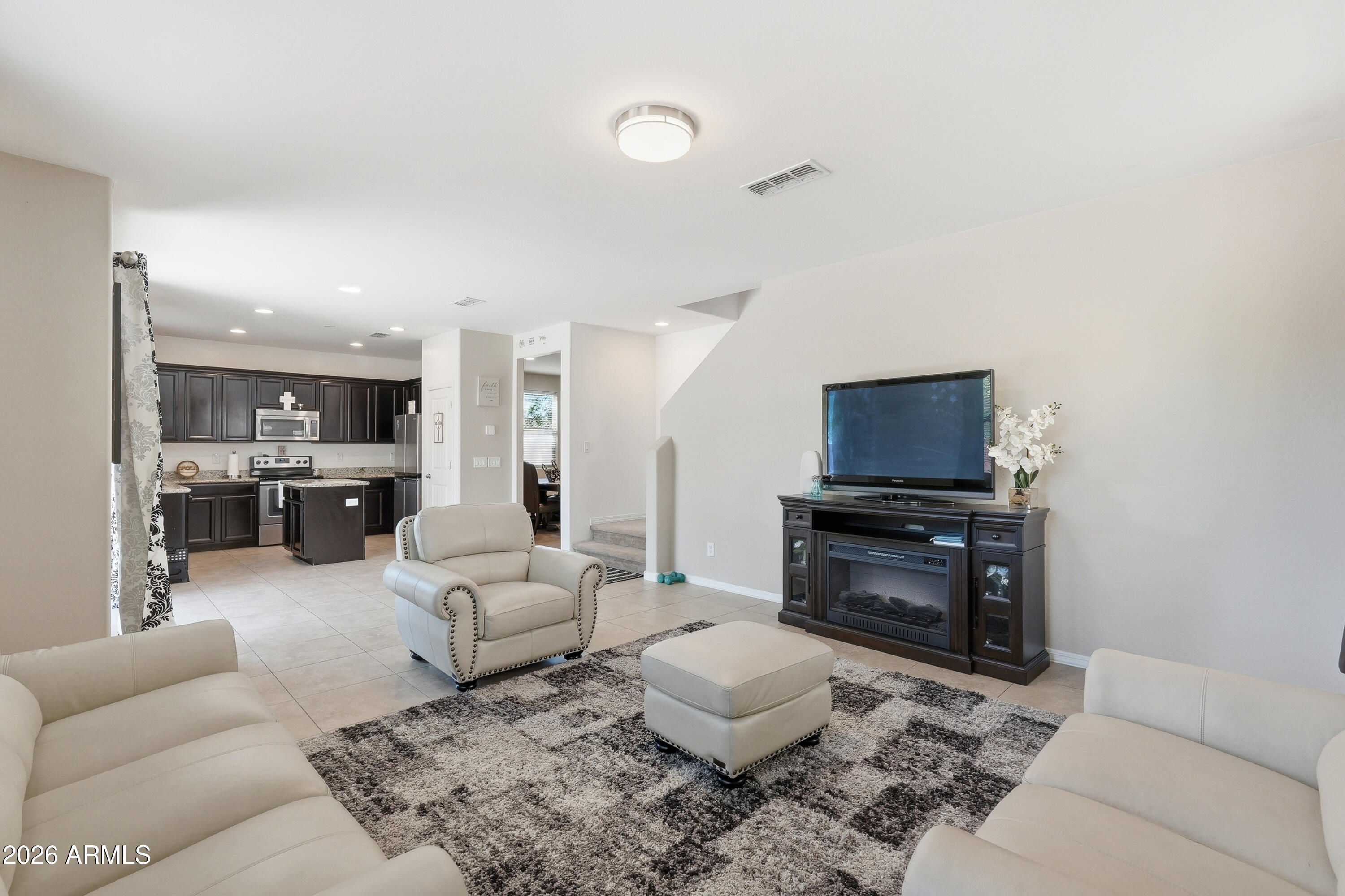 GILBERT COMMONS ENCLAVE - Residential