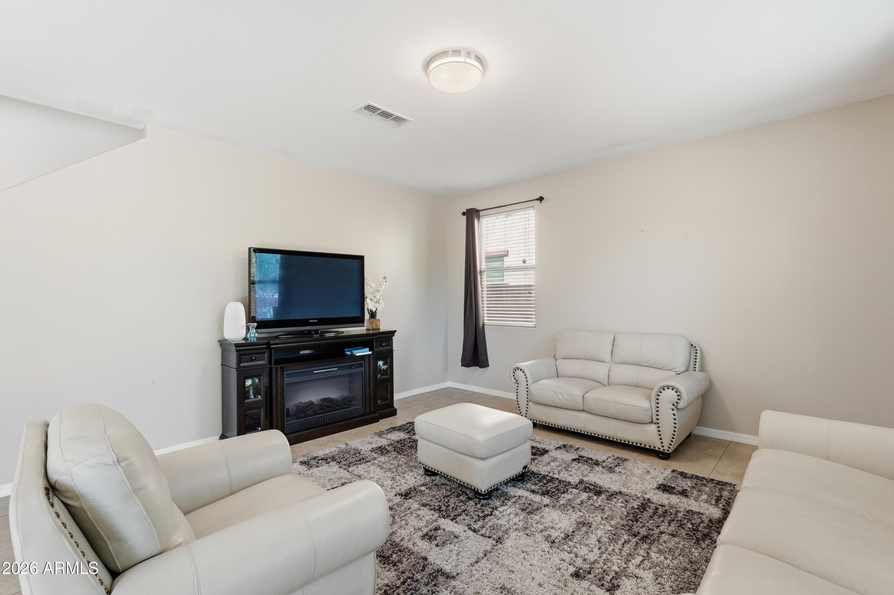 GILBERT COMMONS ENCLAVE - Residential