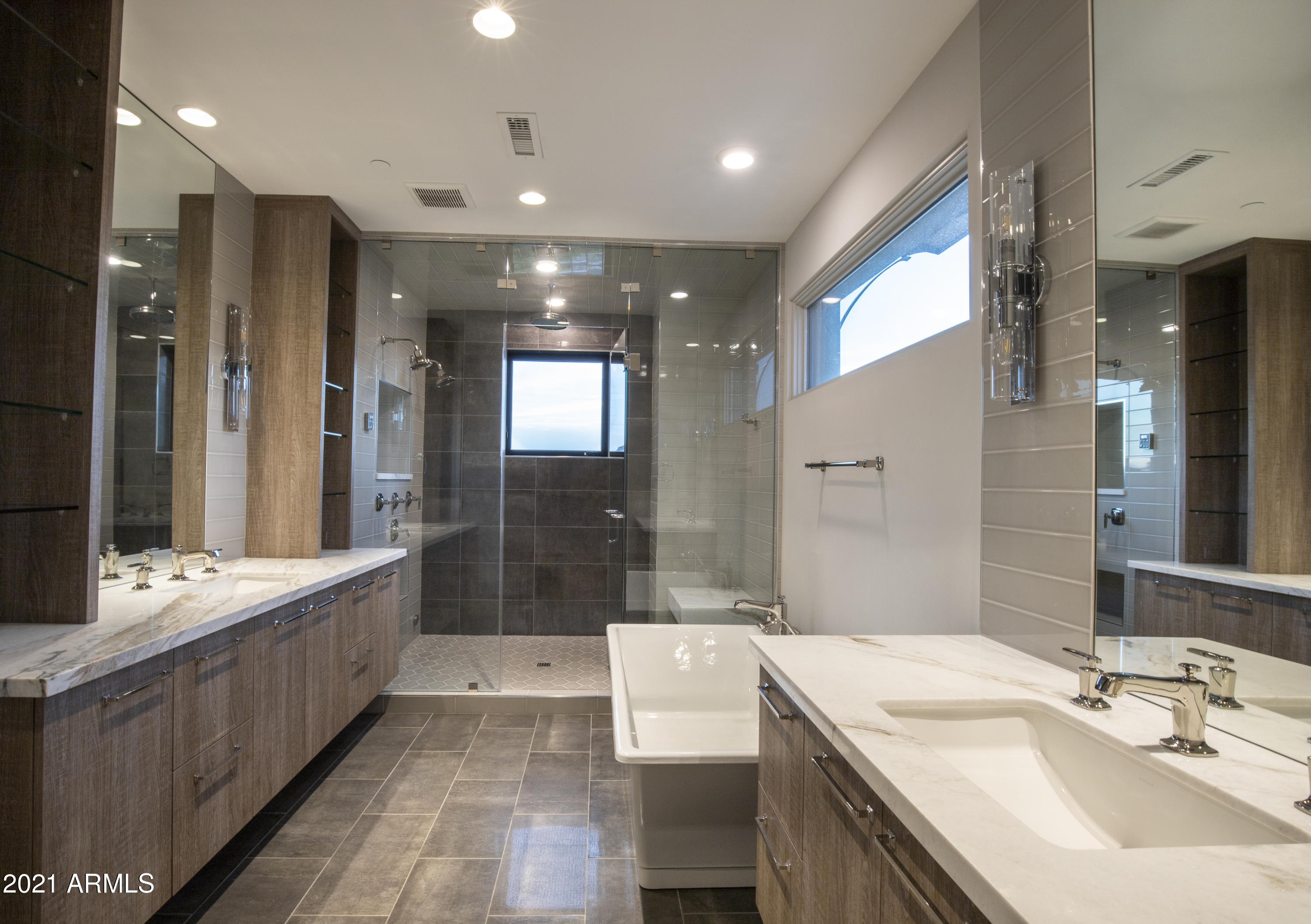 MOUNTAIN SHADOWS RESORT ESTATES - Residential