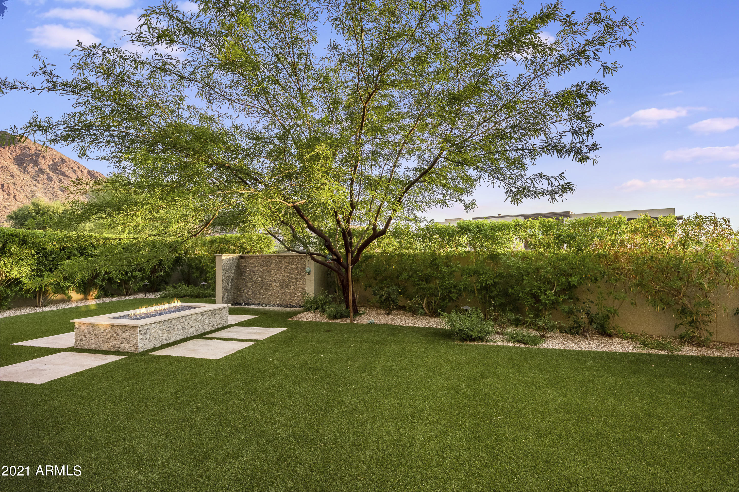 MOUNTAIN SHADOWS RESORT ESTATES - Residential