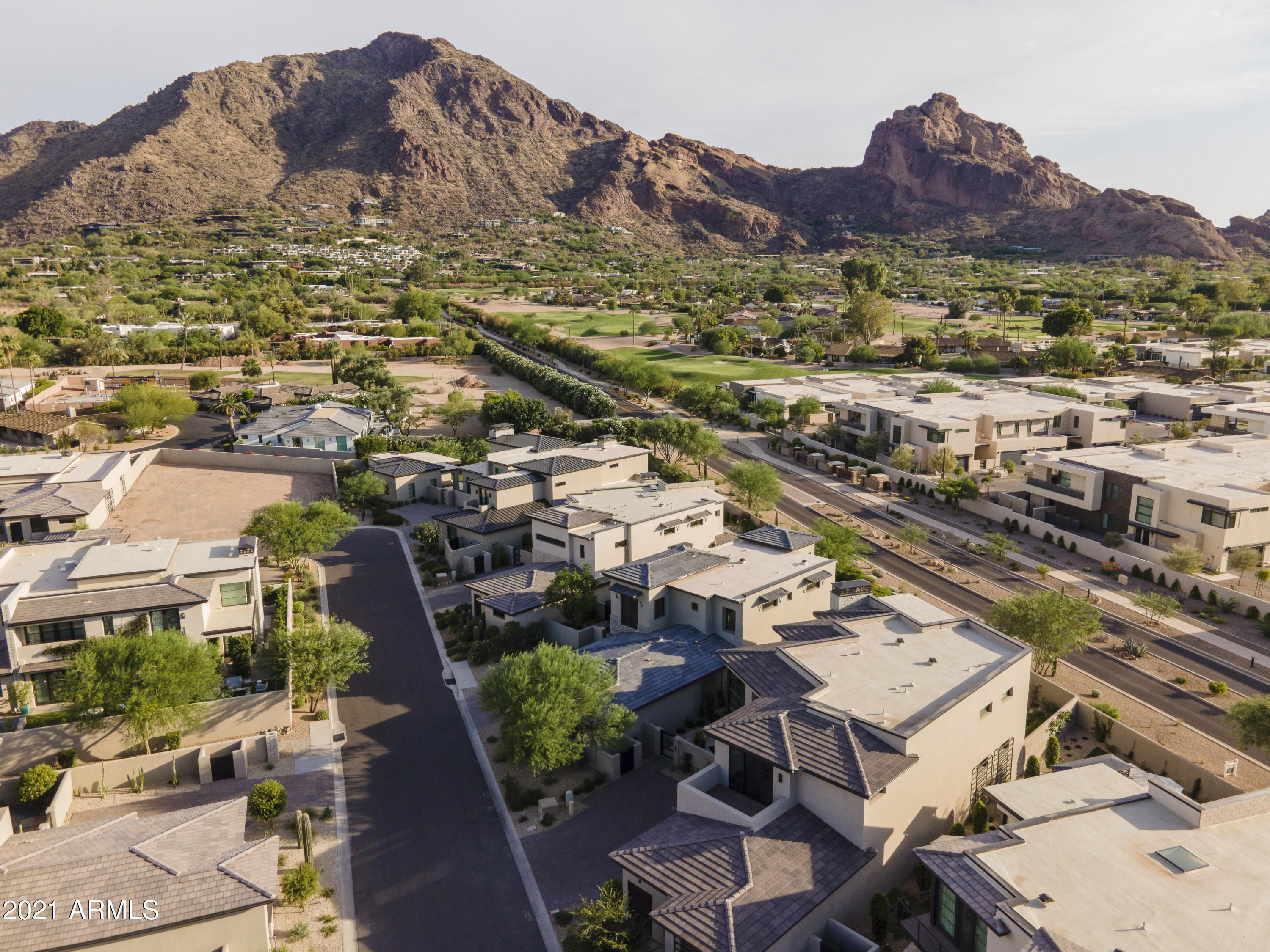 MOUNTAIN SHADOWS RESORT ESTATES - Residential