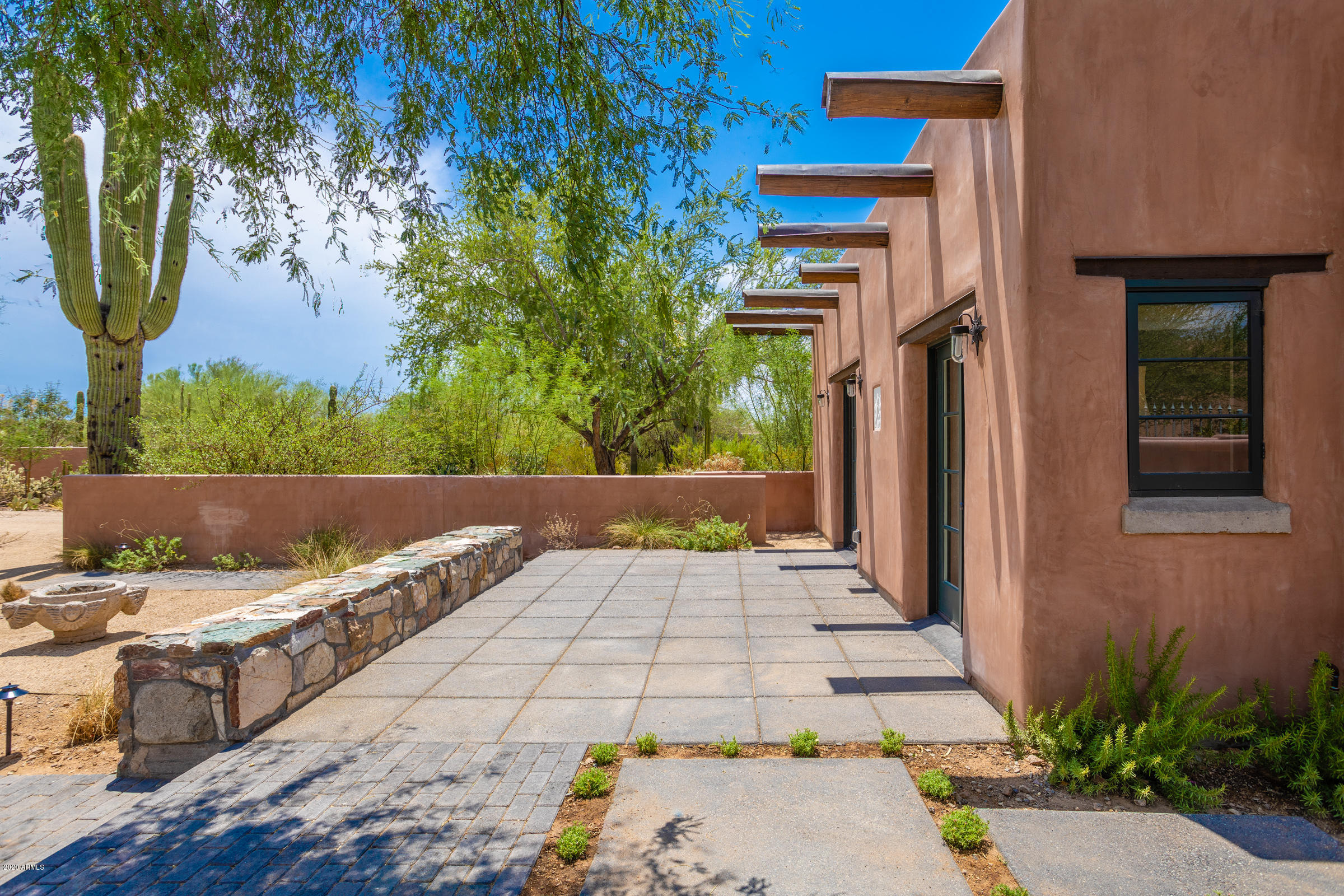 Meets and bounds - Residential