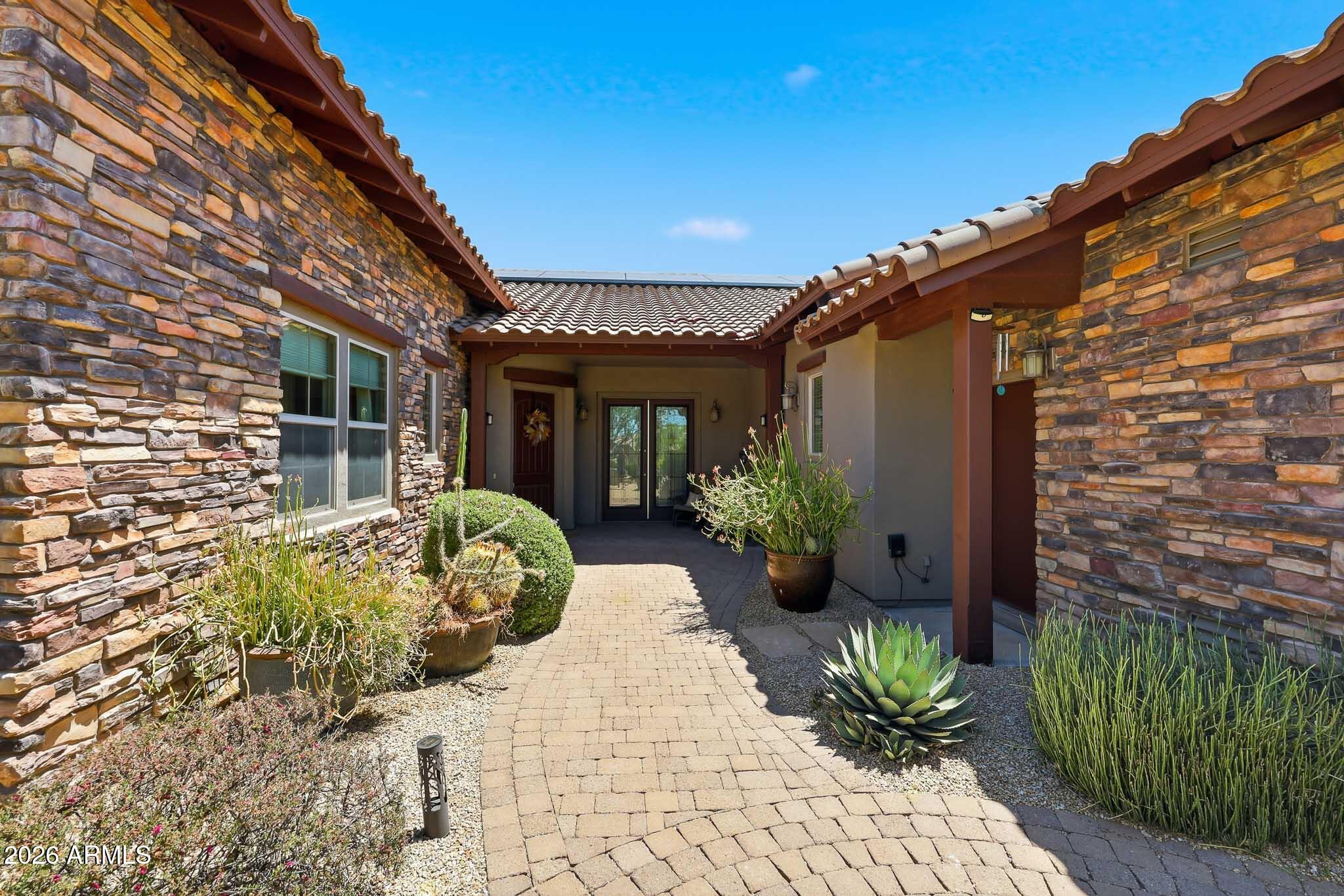 MIRABEL VILLAGE 15 - Residential