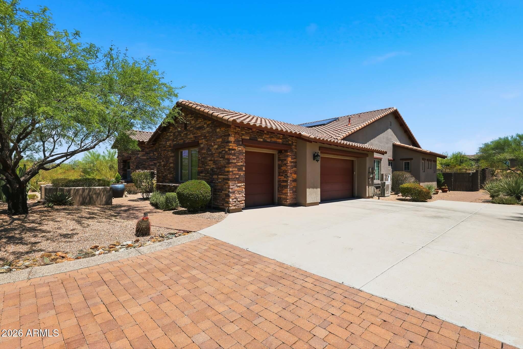 MIRABEL VILLAGE 15 - Residential