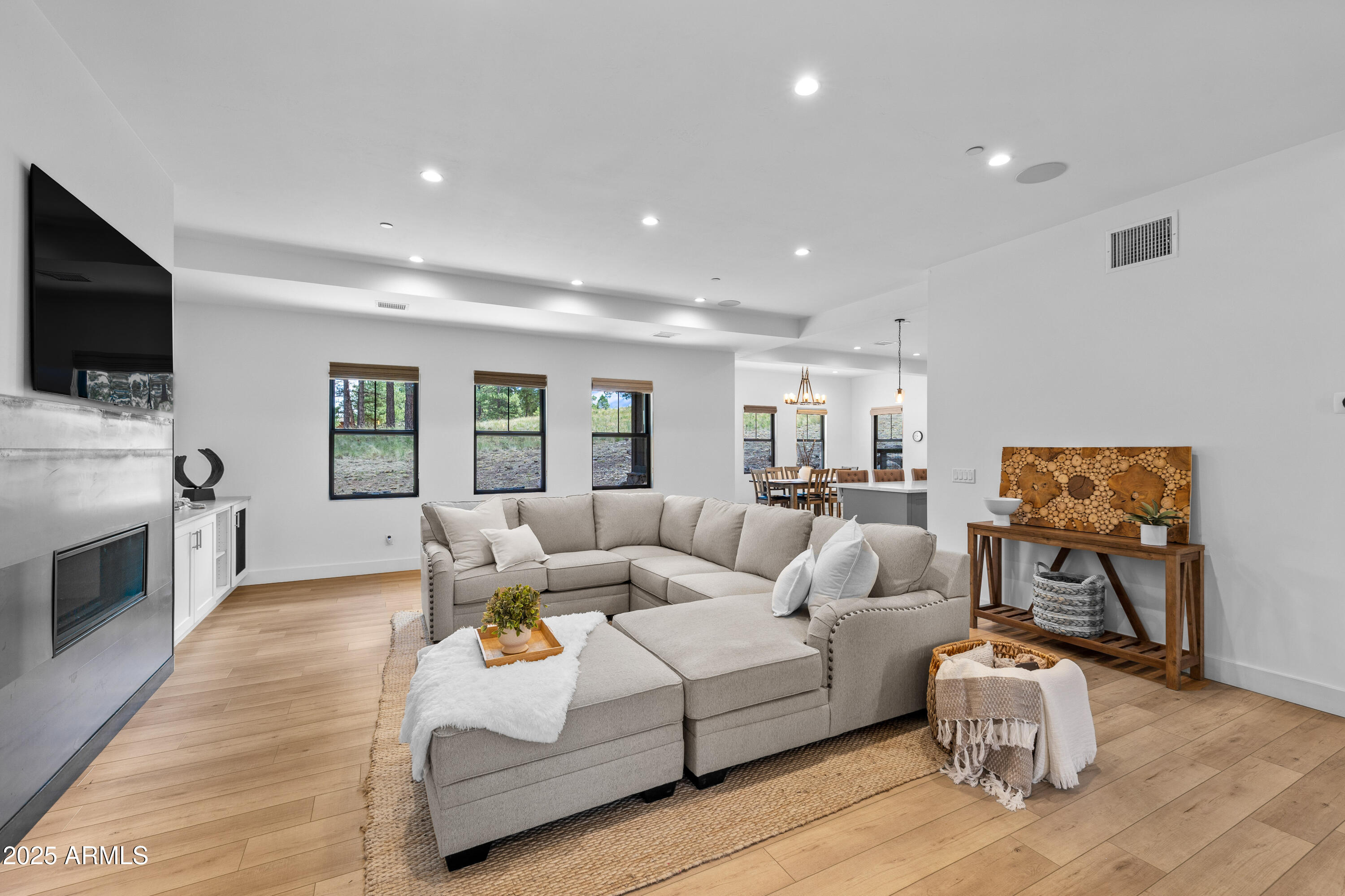 ESTATES AT PINE CANYON UNIT 1 RESUB LOT: 57 - Residential