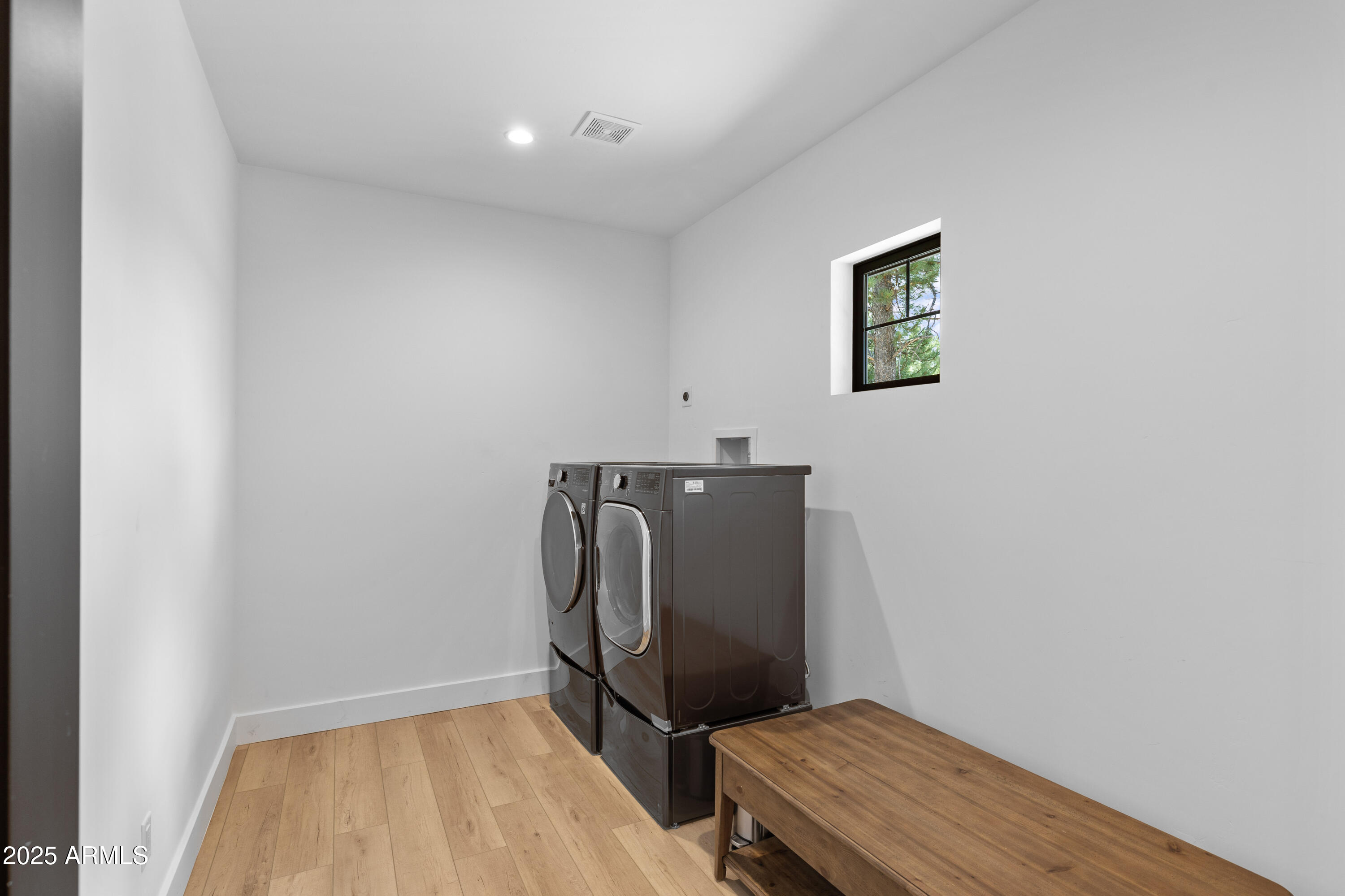 ESTATES AT PINE CANYON UNIT 1 RESUB LOT: 57 - Residential