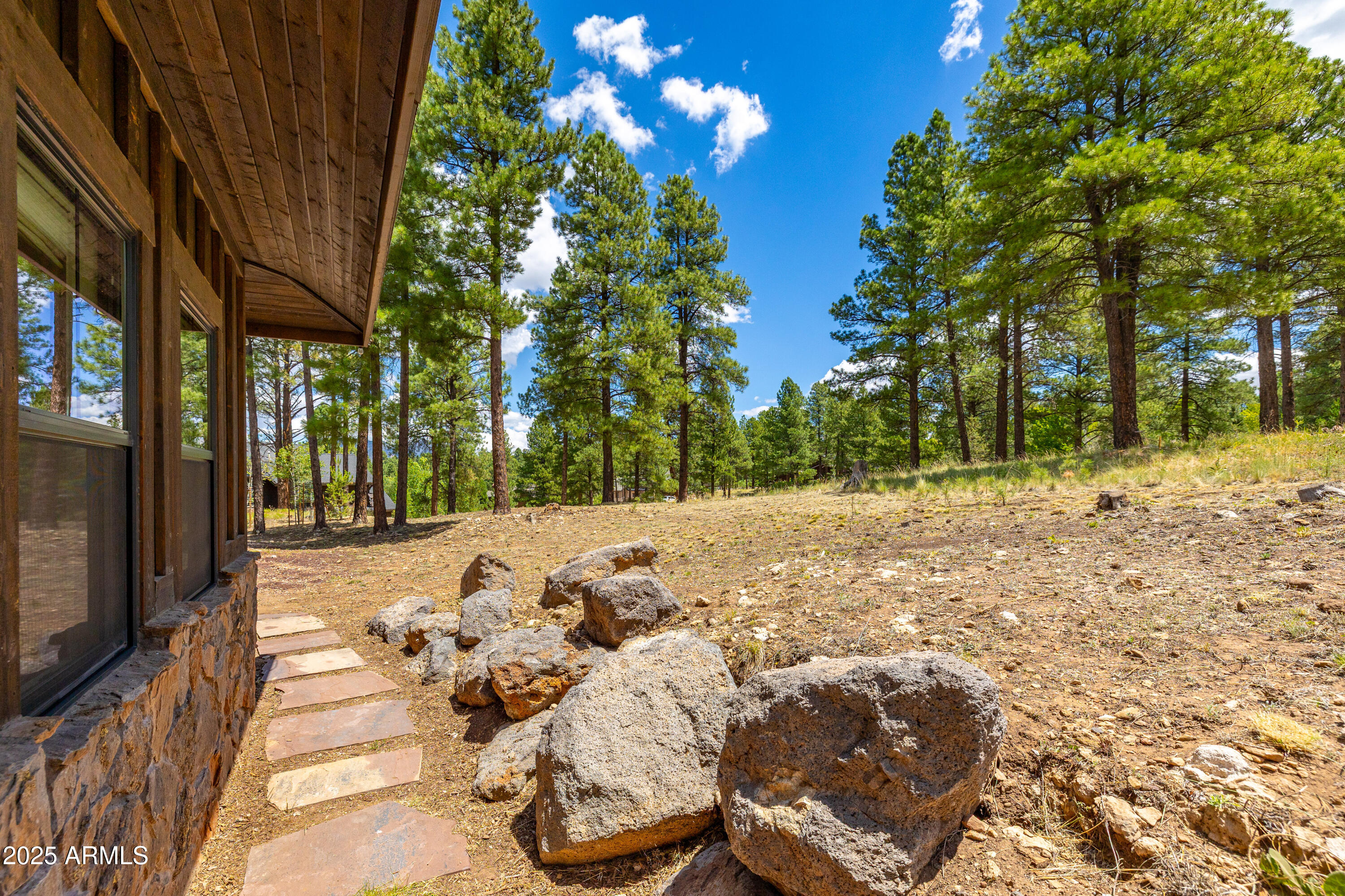 ESTATES AT PINE CANYON UNIT 1 RESUB LOT: 57 - Residential