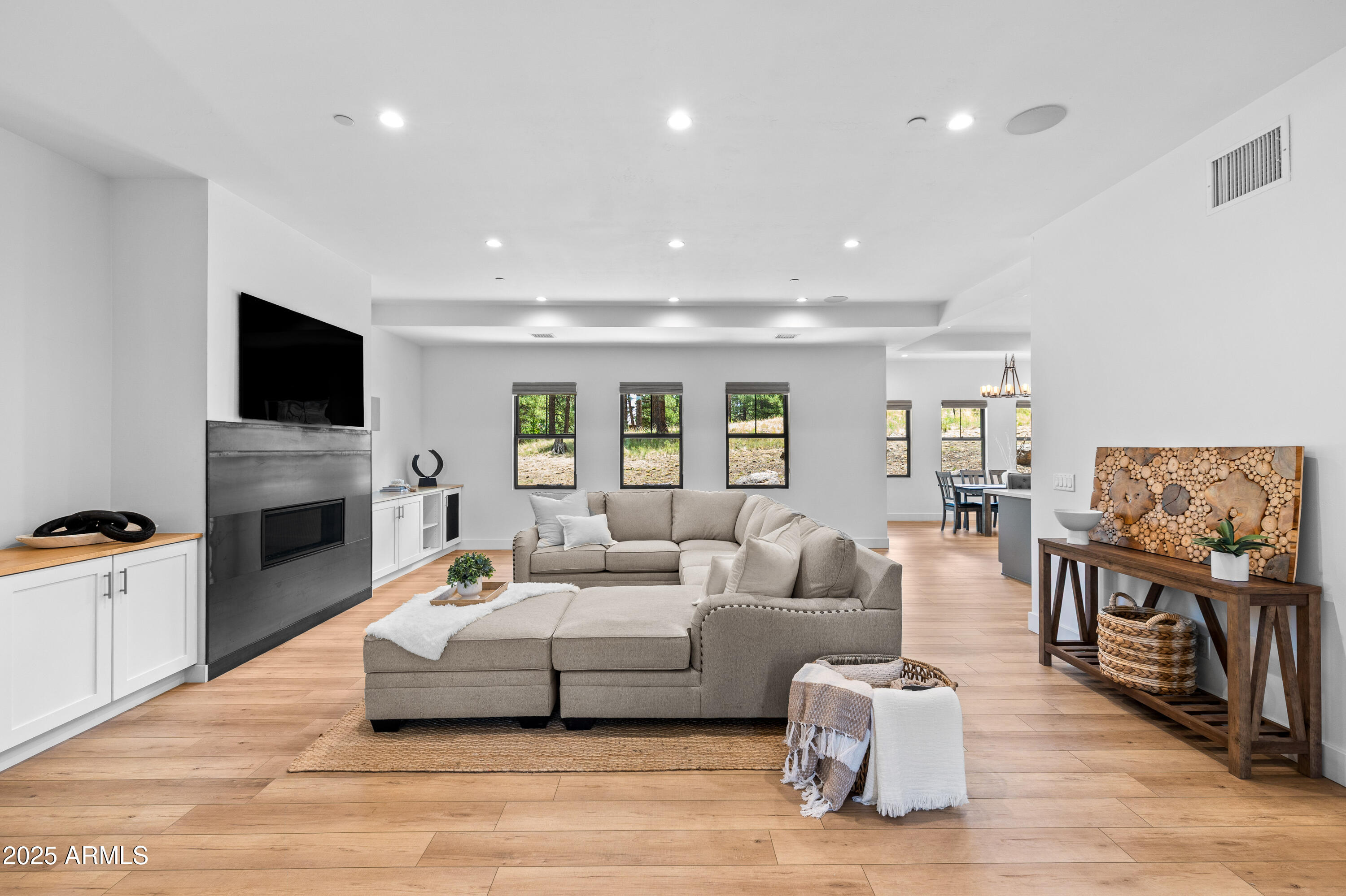 ESTATES AT PINE CANYON UNIT 1 RESUB LOT: 57 - Residential