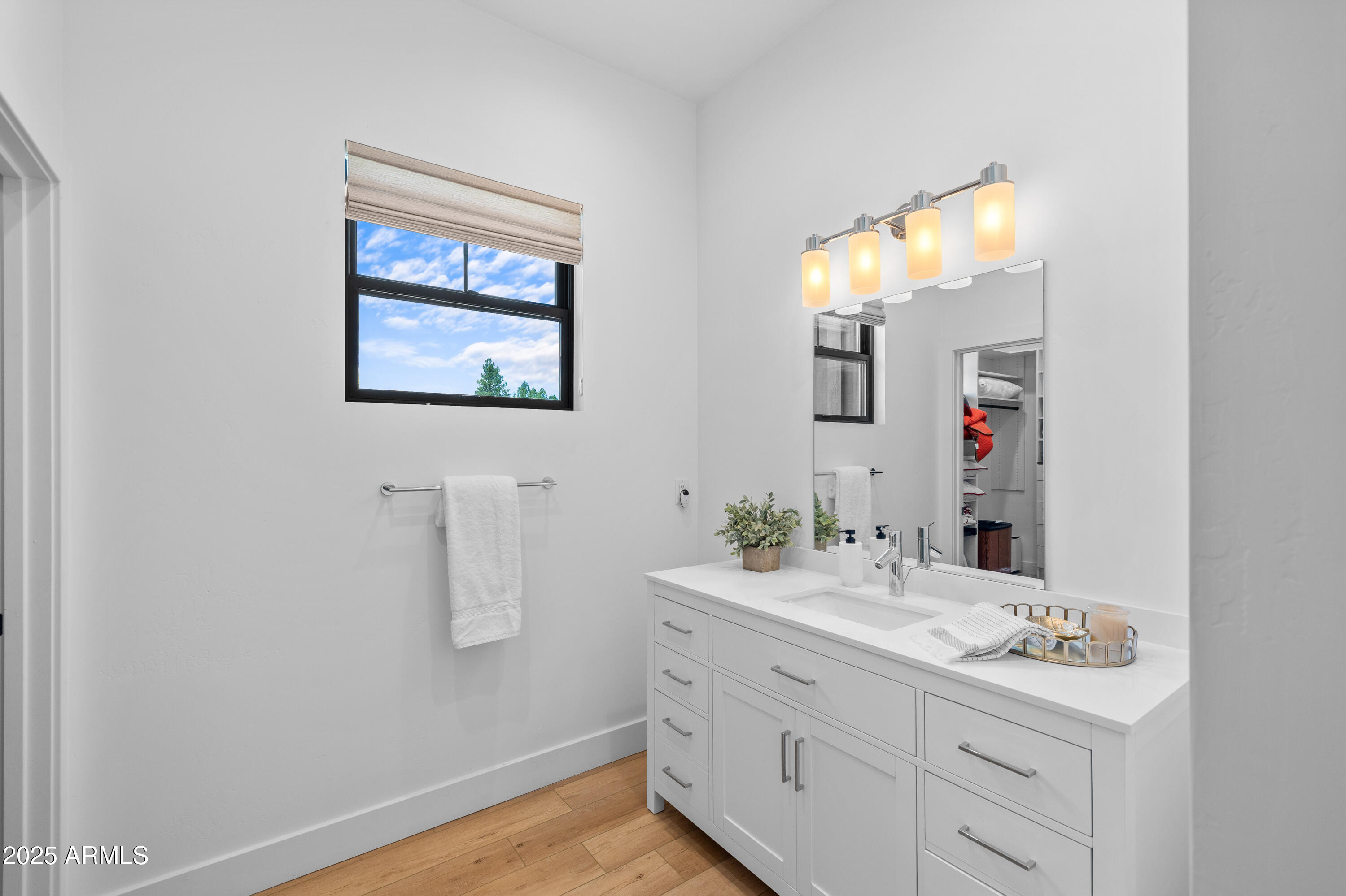 ESTATES AT PINE CANYON UNIT 1 RESUB LOT: 57 - Residential