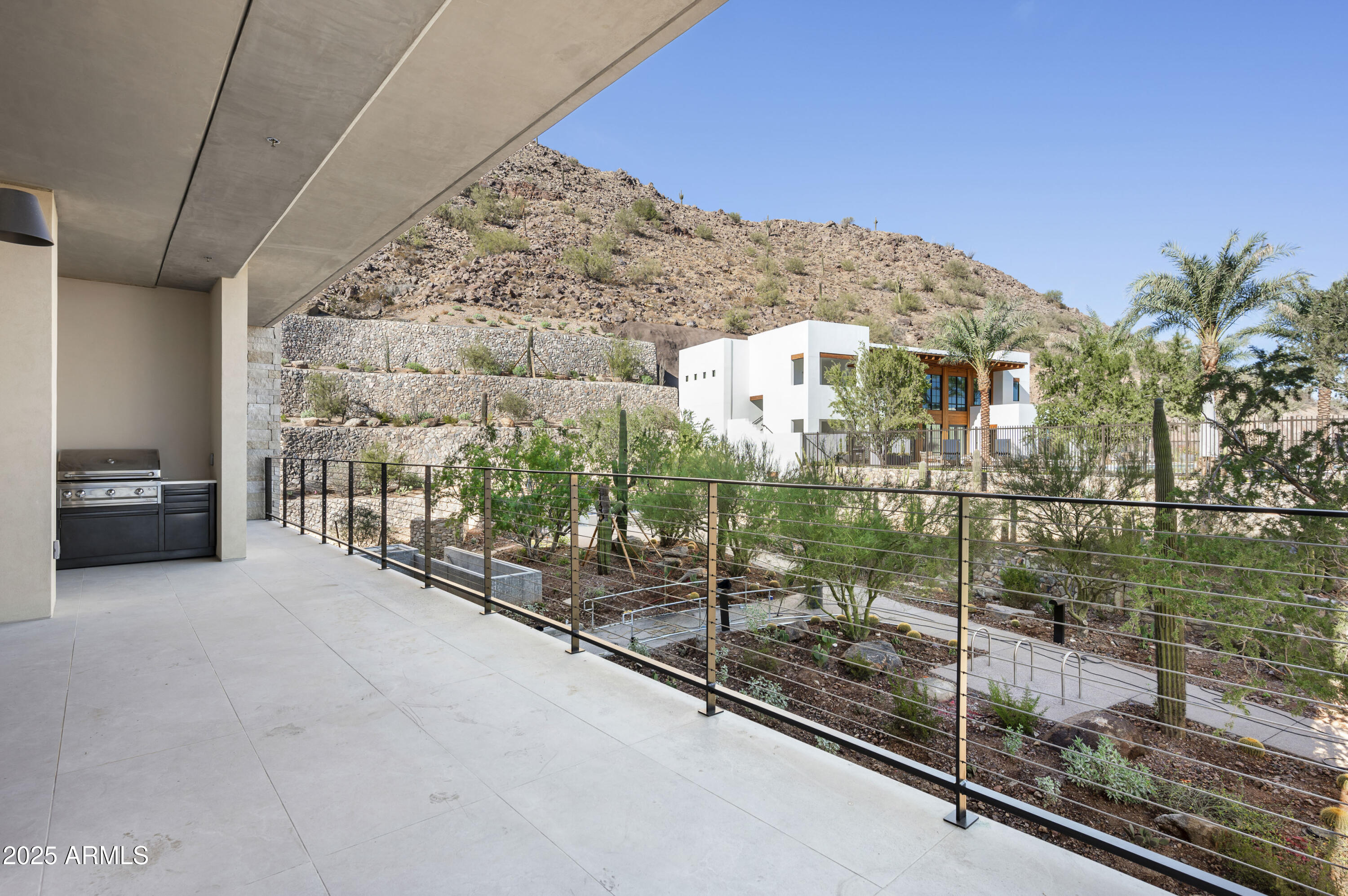 PHOENICIAN - Residential